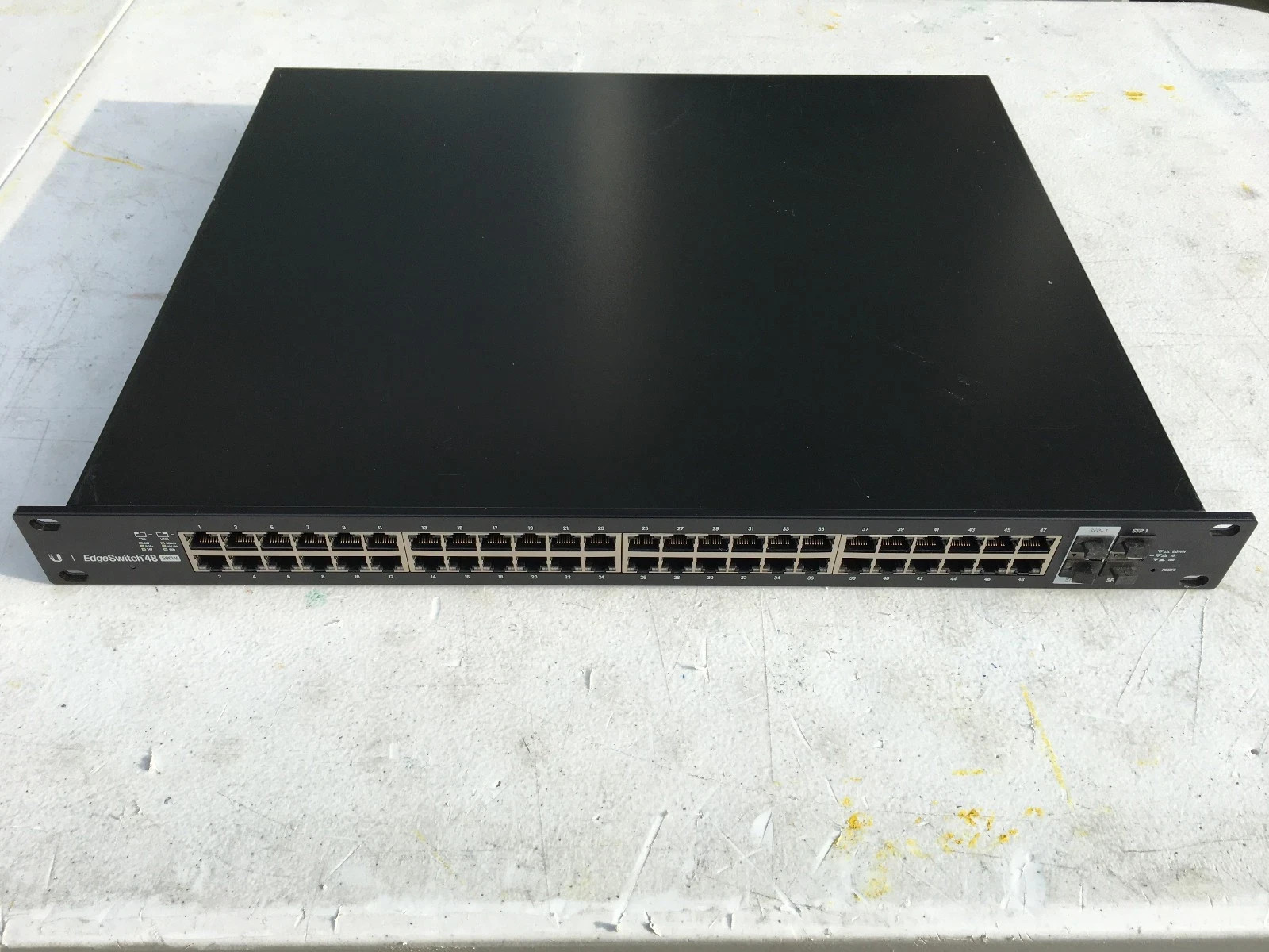 Ubiquiti Edge Switch ES-48-500W 48-Port PoE Network Switch