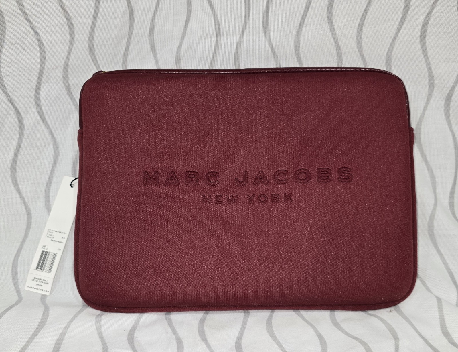 Marc Jacobs New York Tablet Sleeve Padded Red Zip Logo Dark Cherry