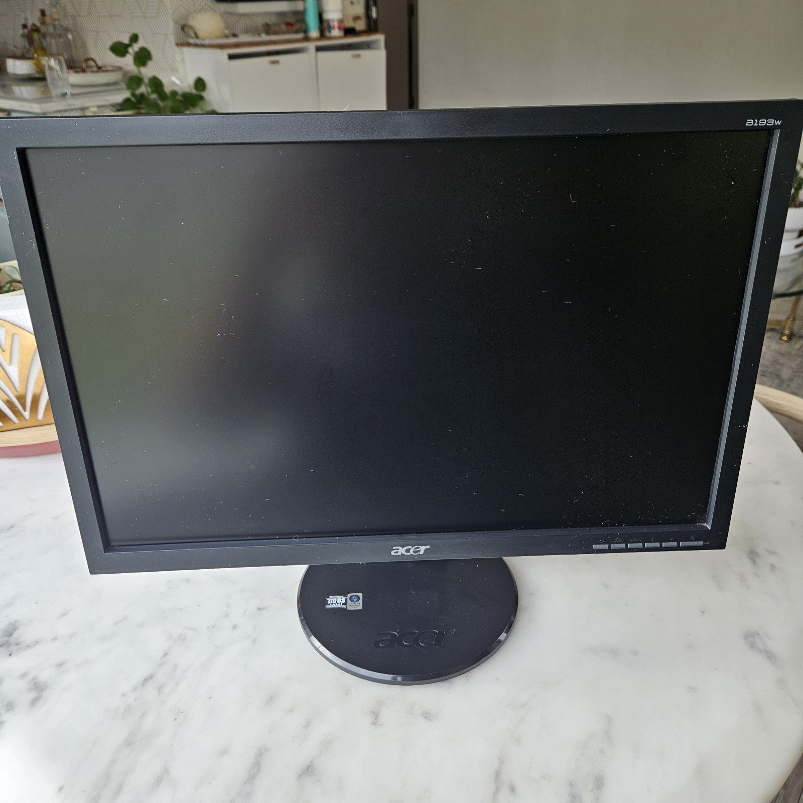 Acer B193W 19" LCD Monitor 1440x900 DVI VGA 16:10 Black Flat Screen