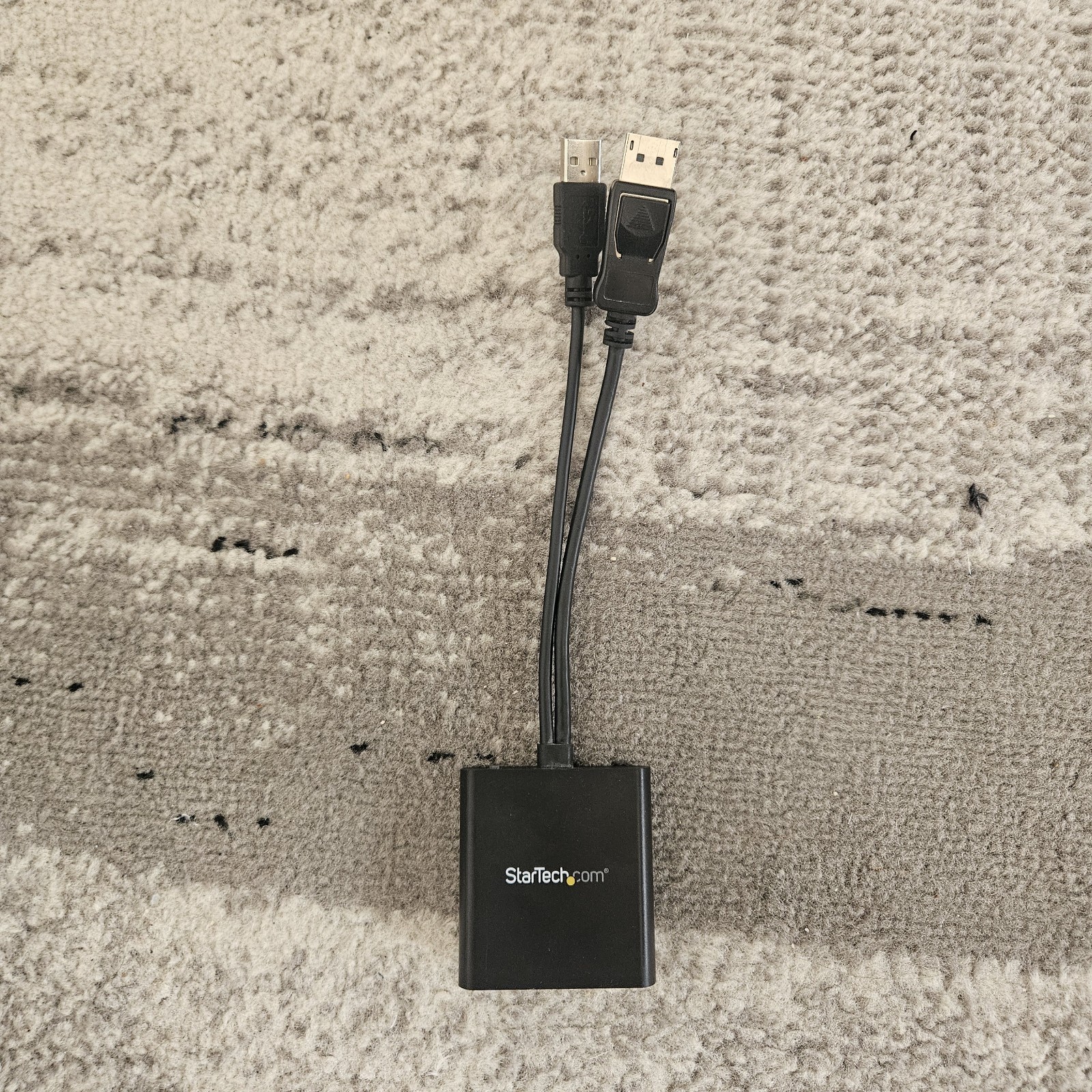 StarTech MSTDP122DP 2-Port Multi Monitor Adapter, DisplayPort 1.2 MST Hub, Dual