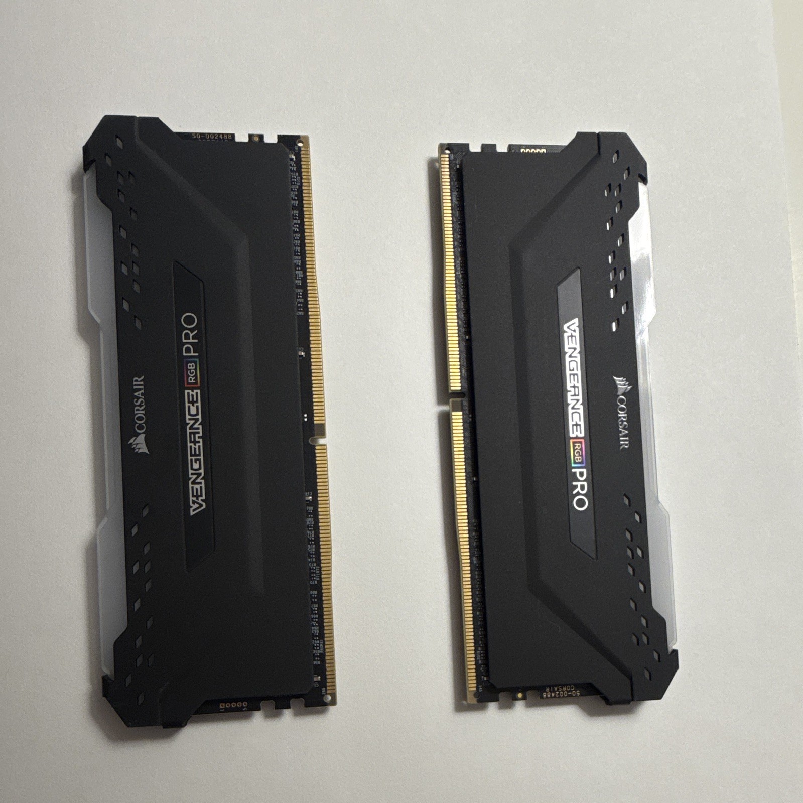 Corsair Vengeance RGB RT 32GB (2x16GB) DDR4-3200 CL16 RGB RAM