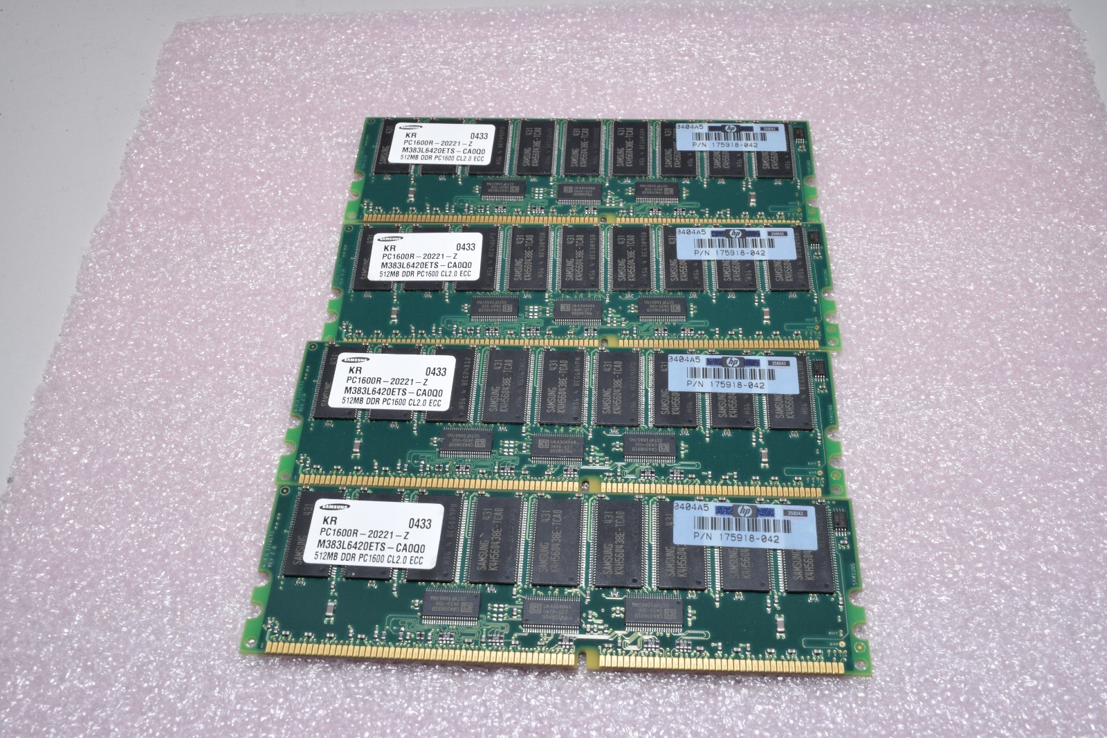 Lot 4 Samsung M383L6420ETS PC1600R 512MB ECC DDR Memory 5660