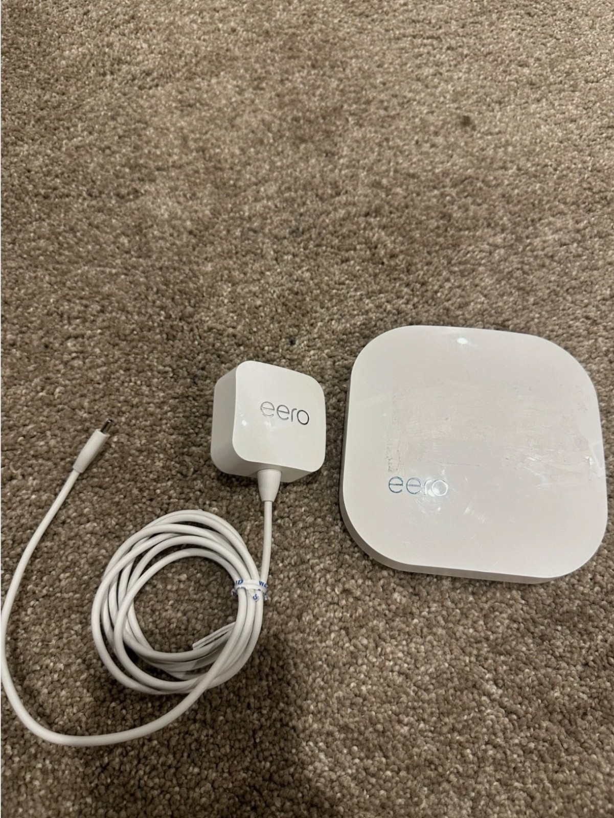 Eero B010001 Pro 2nd Generation AC Home Mesh Wifi Router - Powers on AS/IS
