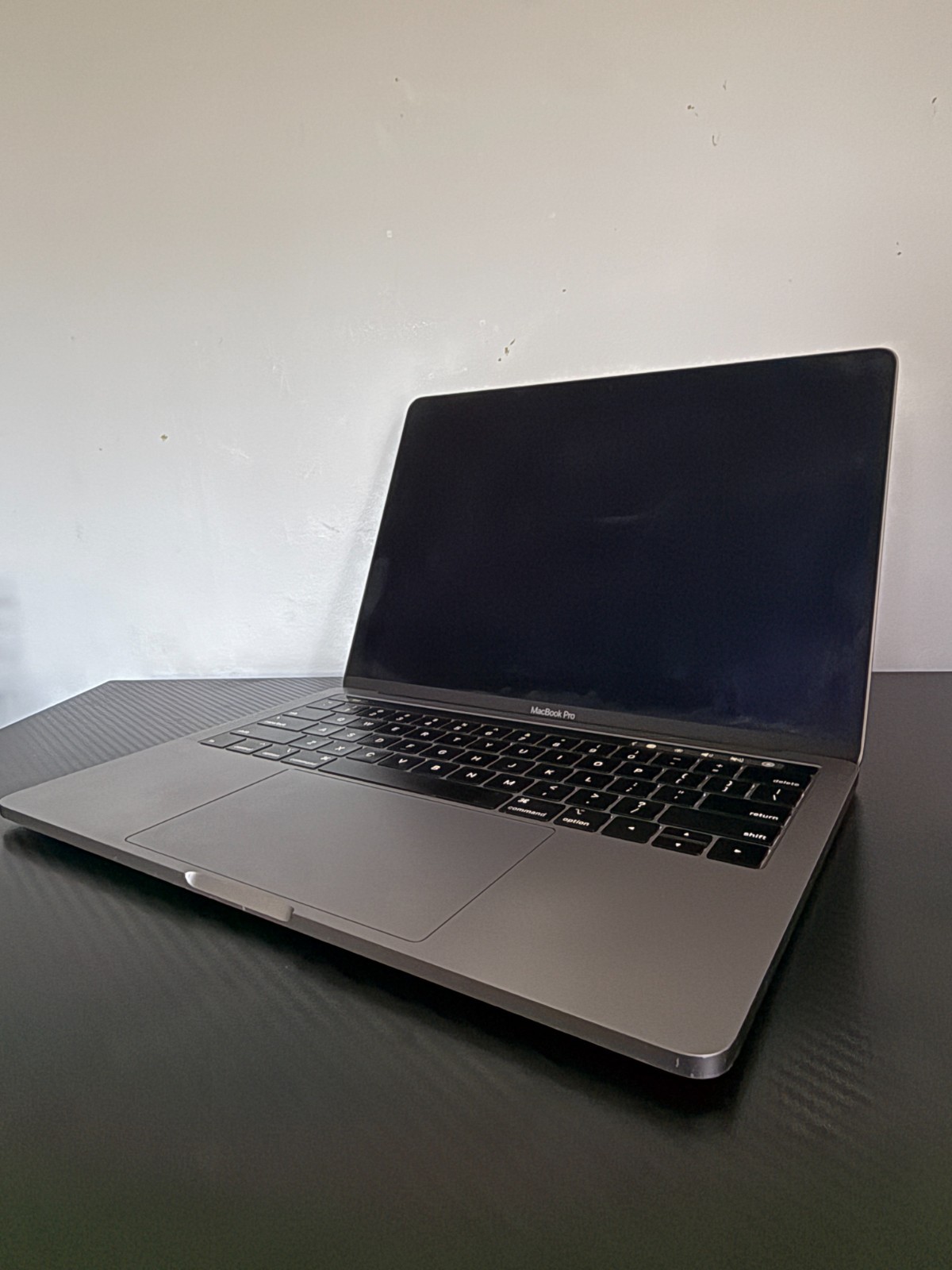 Apple MacBook Pro 2019 Base Model – Broken Screen – For Parts or Repair
