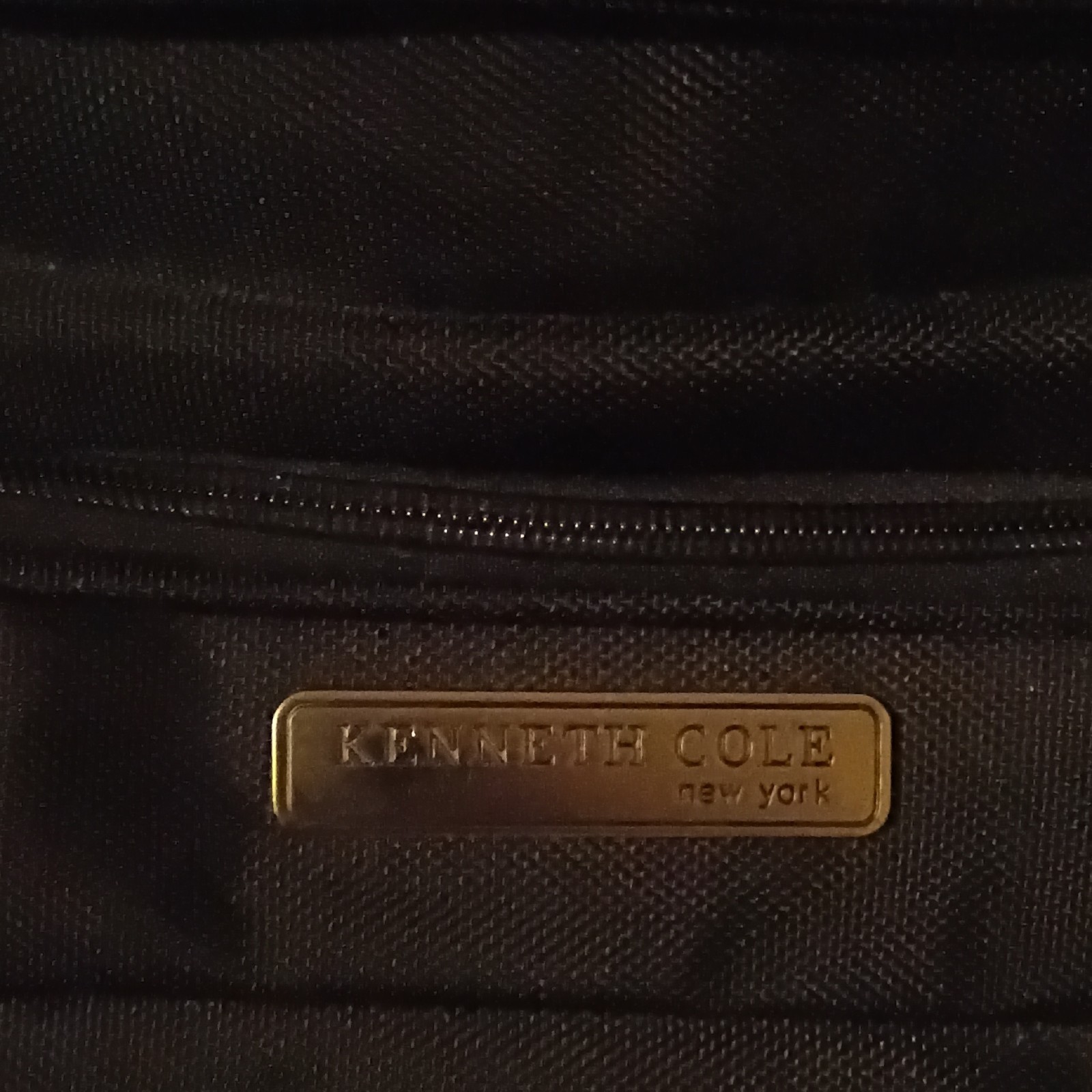 Kenneth Cole New York Black Solid Laptop Briefcase Bag w/ Shoulder Strap