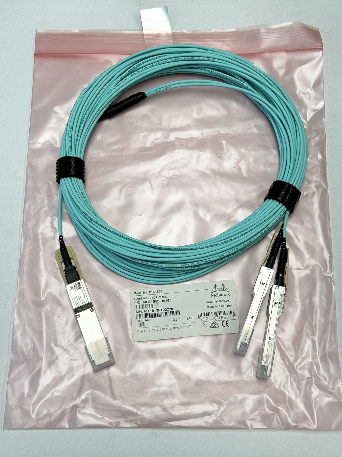 Original Mellanox® MFS1S50-H015E active fiber splitter, 200Gb/s to 2x100Gb/s 15m