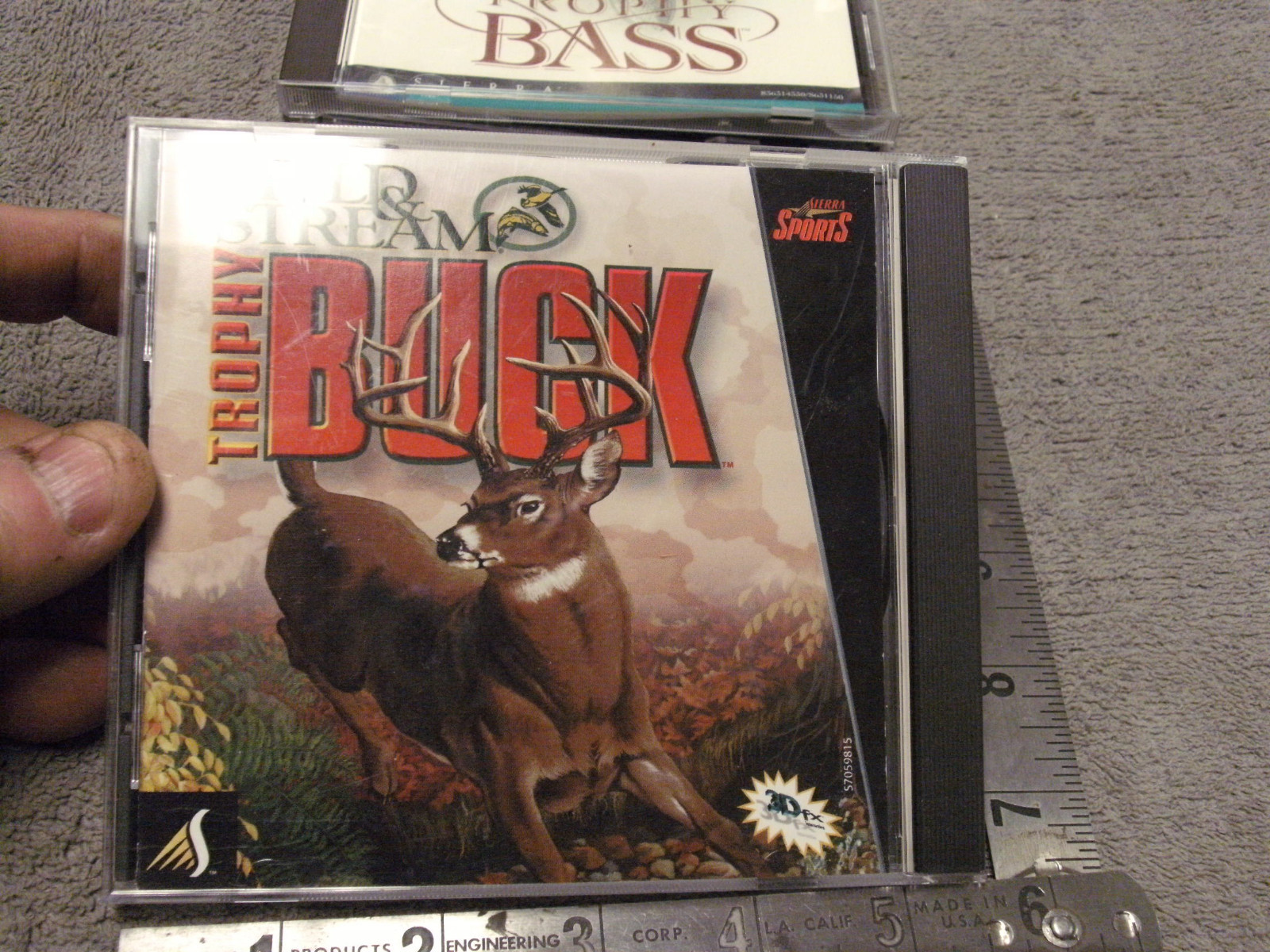 Field & Stream Trophy Buck Pc Game by Sierra Sport, has paper instruction book