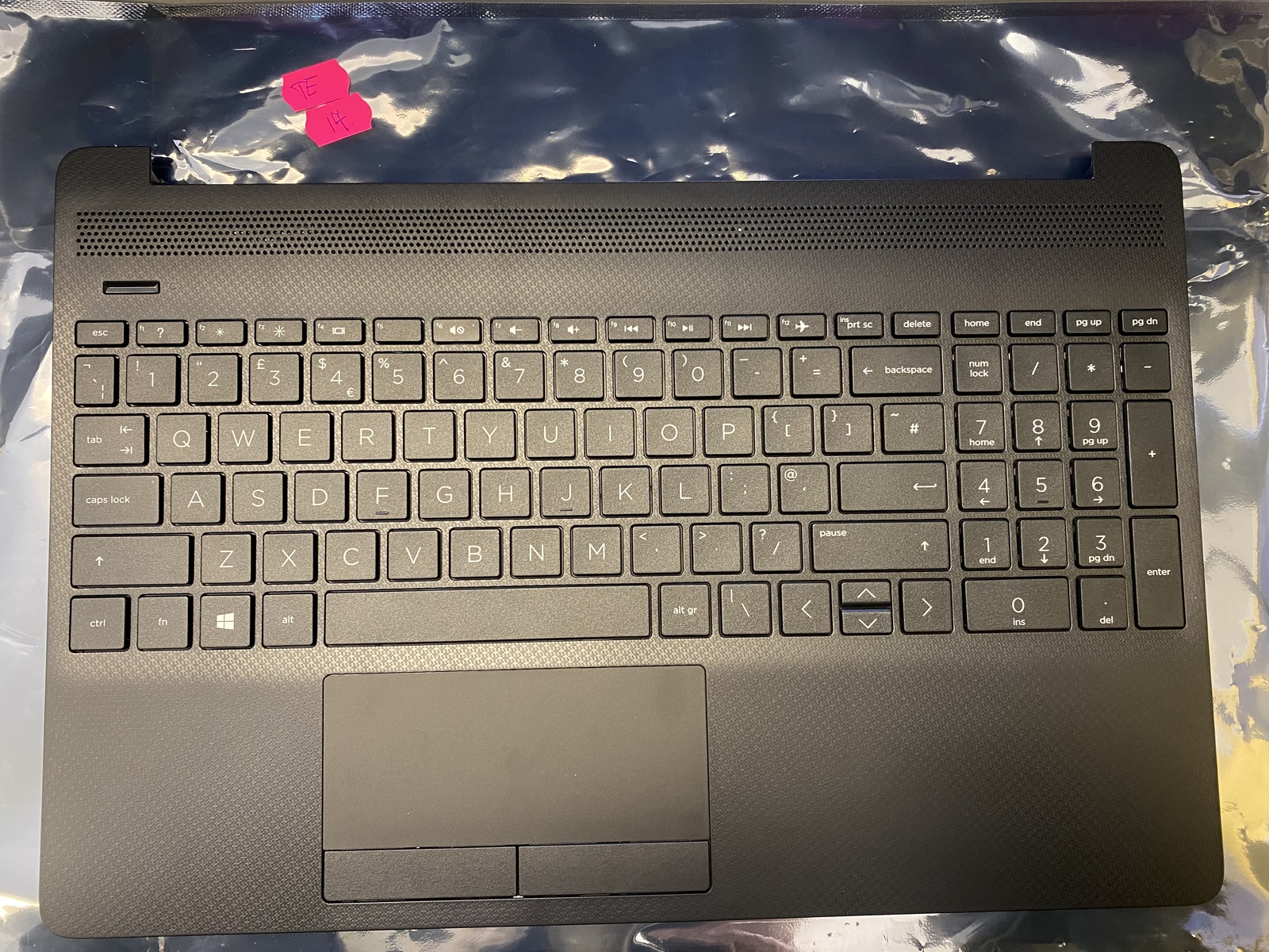 HP 15-DW Series 15.6 Palmrest UK Keyboard With Touchpad L97982-031 L94460-031