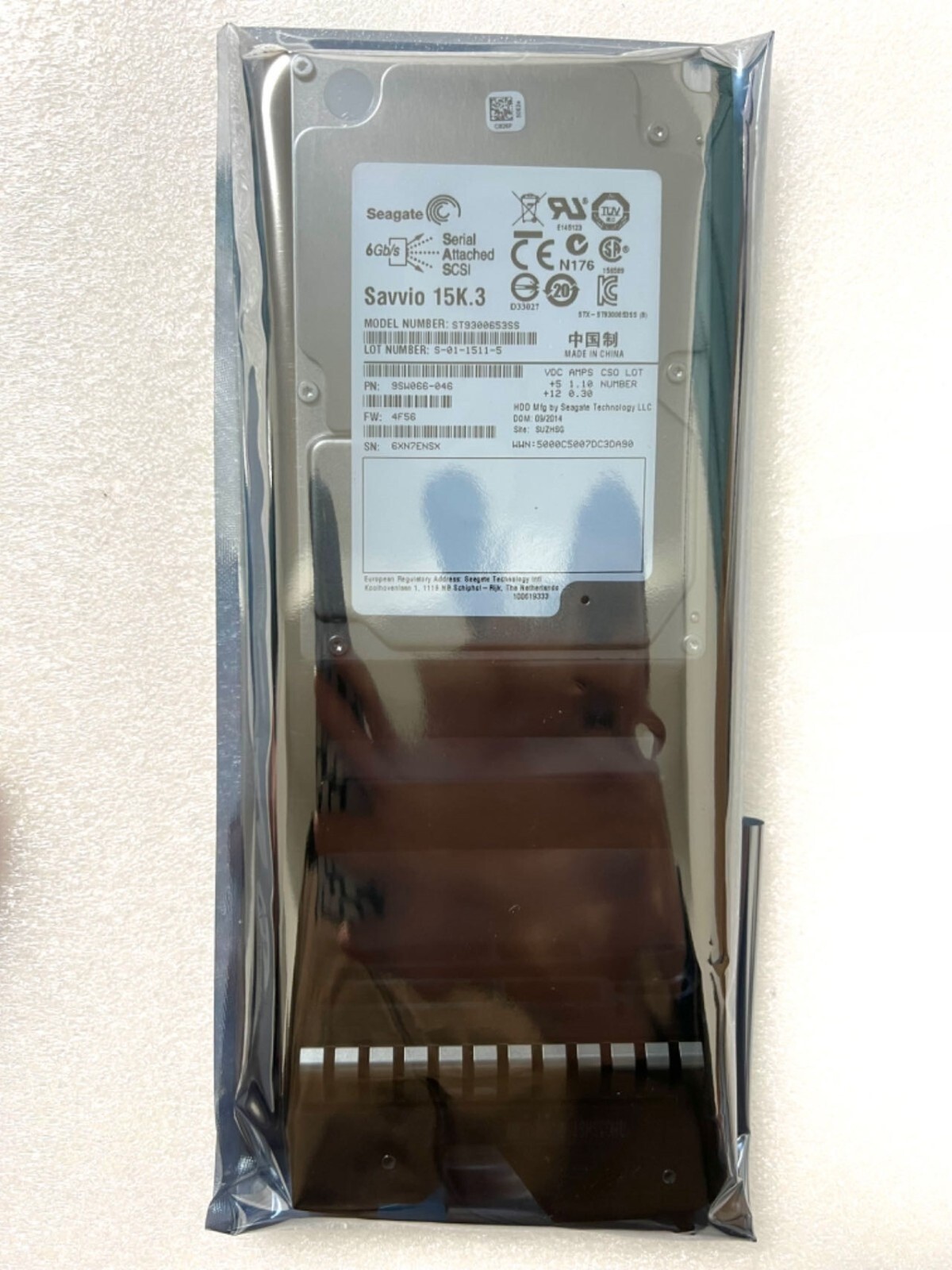HDS 3285276-A 3HGSSH 300G 15K SAS 2.5 HUS110 130 150 storage hard drive
