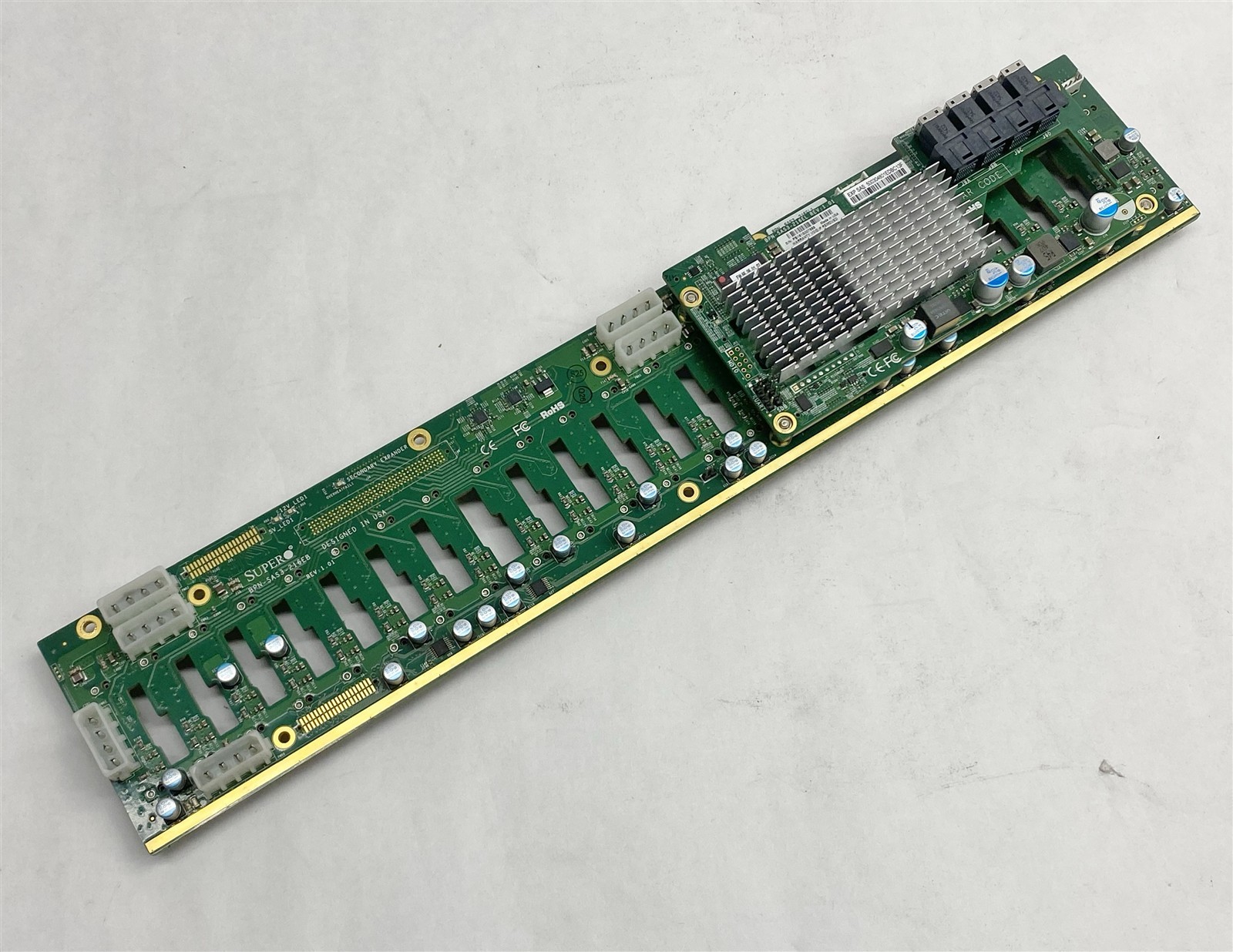 SuperMicro BPN-SAS3-216EB 24-port 2.5" SAS-3 Blackplane w/ BPN-SAS3-216EL1
