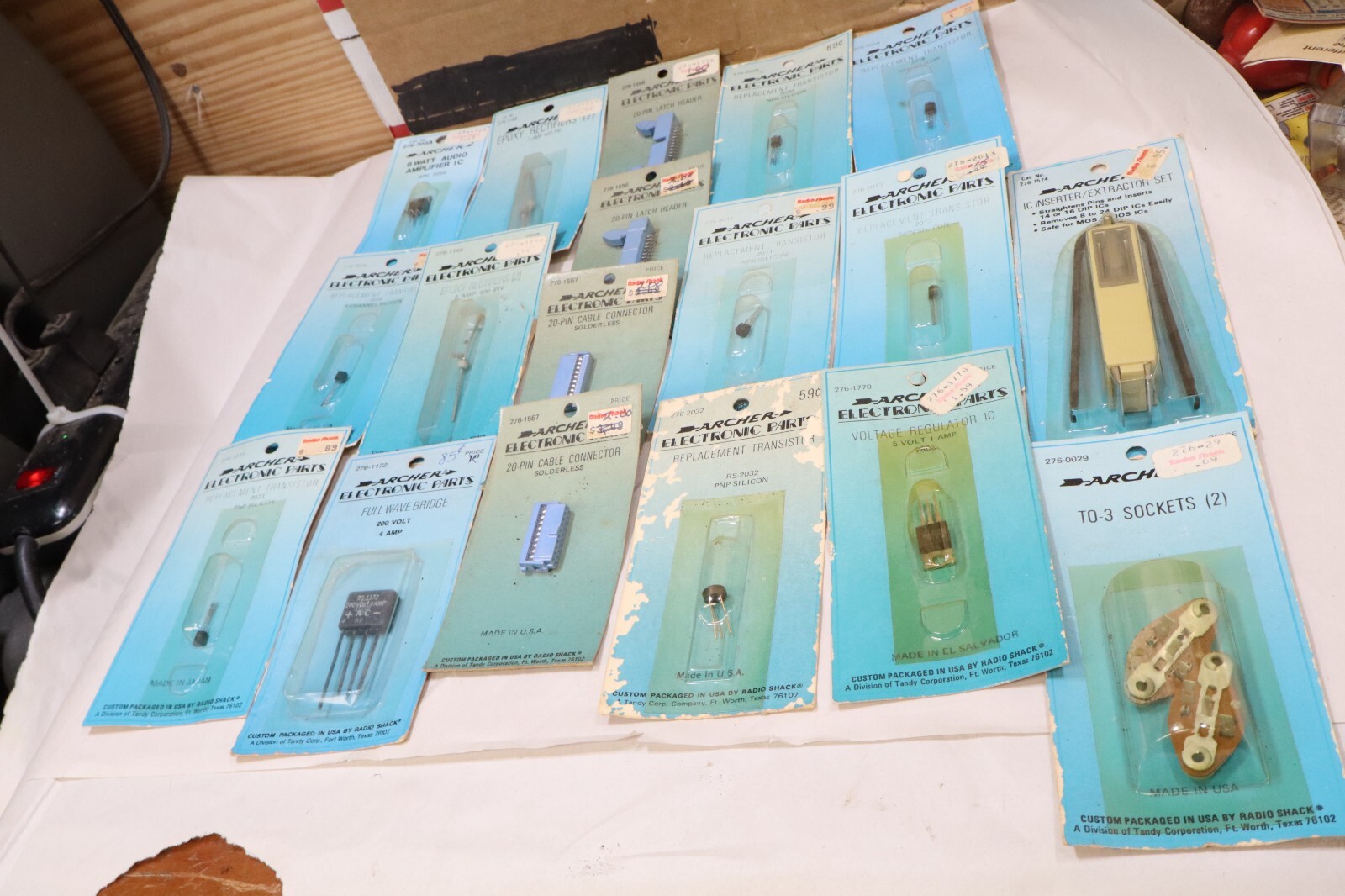 Archer Electronics  Radio Shack Vintage Component Lot #4