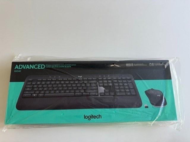 New in Box Logitech MK540  Wireless Keyboard and Mouse Combo