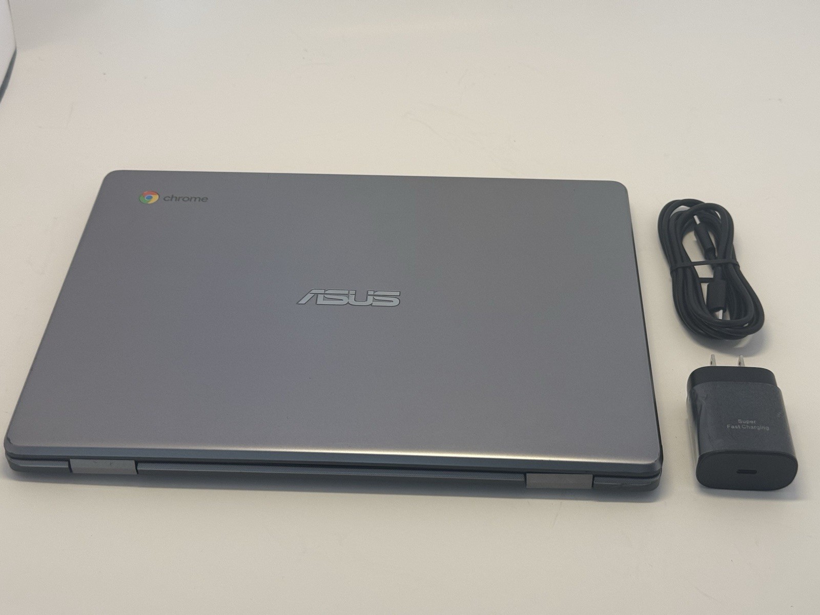 ASUS Chromebook C223NA-DH02-RD 11.6” Celeron 2.4GHz 4GB RAM 32GB eMMC A+