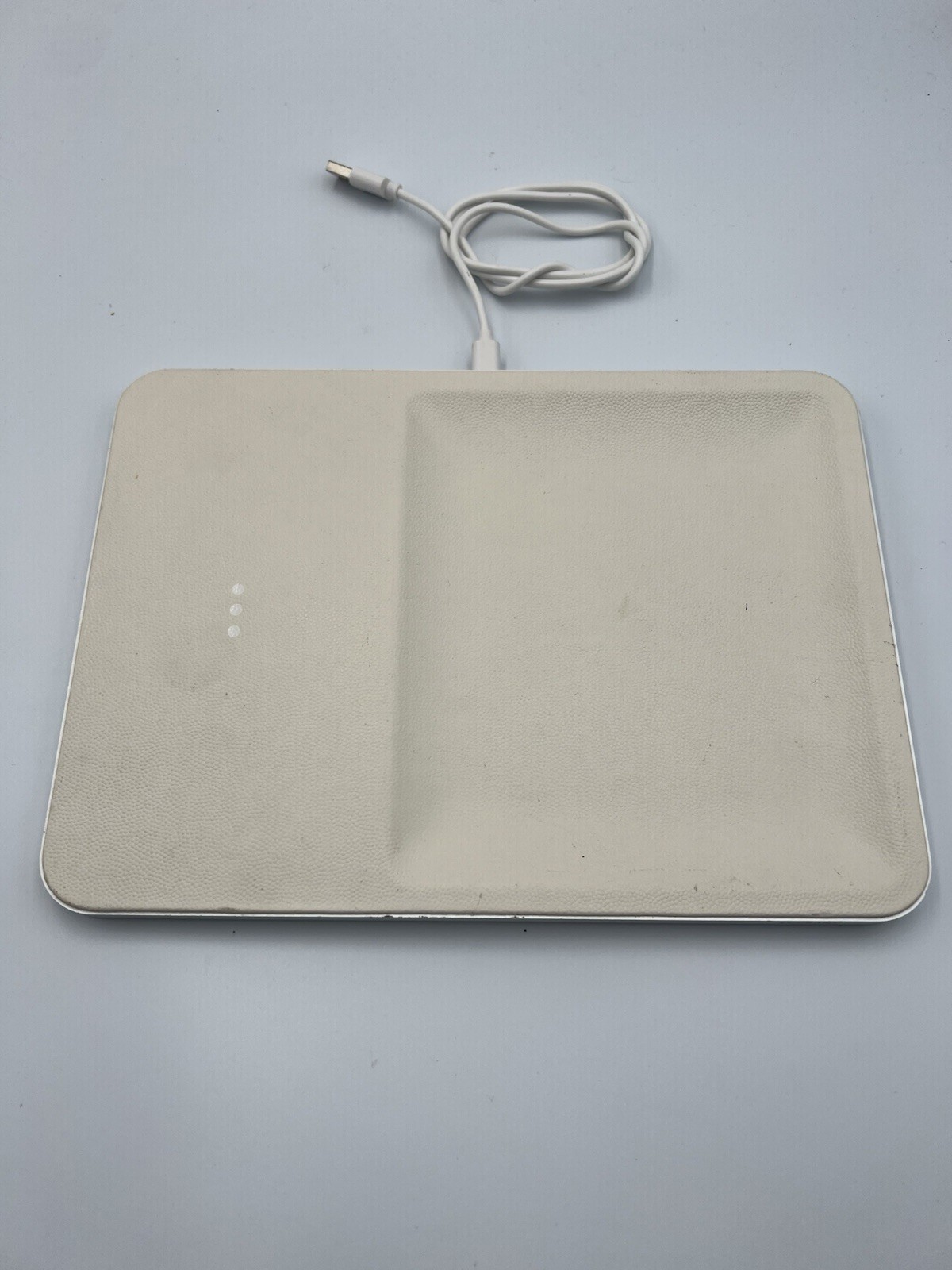 Courant Catch:3 Classics Leather Wireless Charger Charging Station Valet Tray