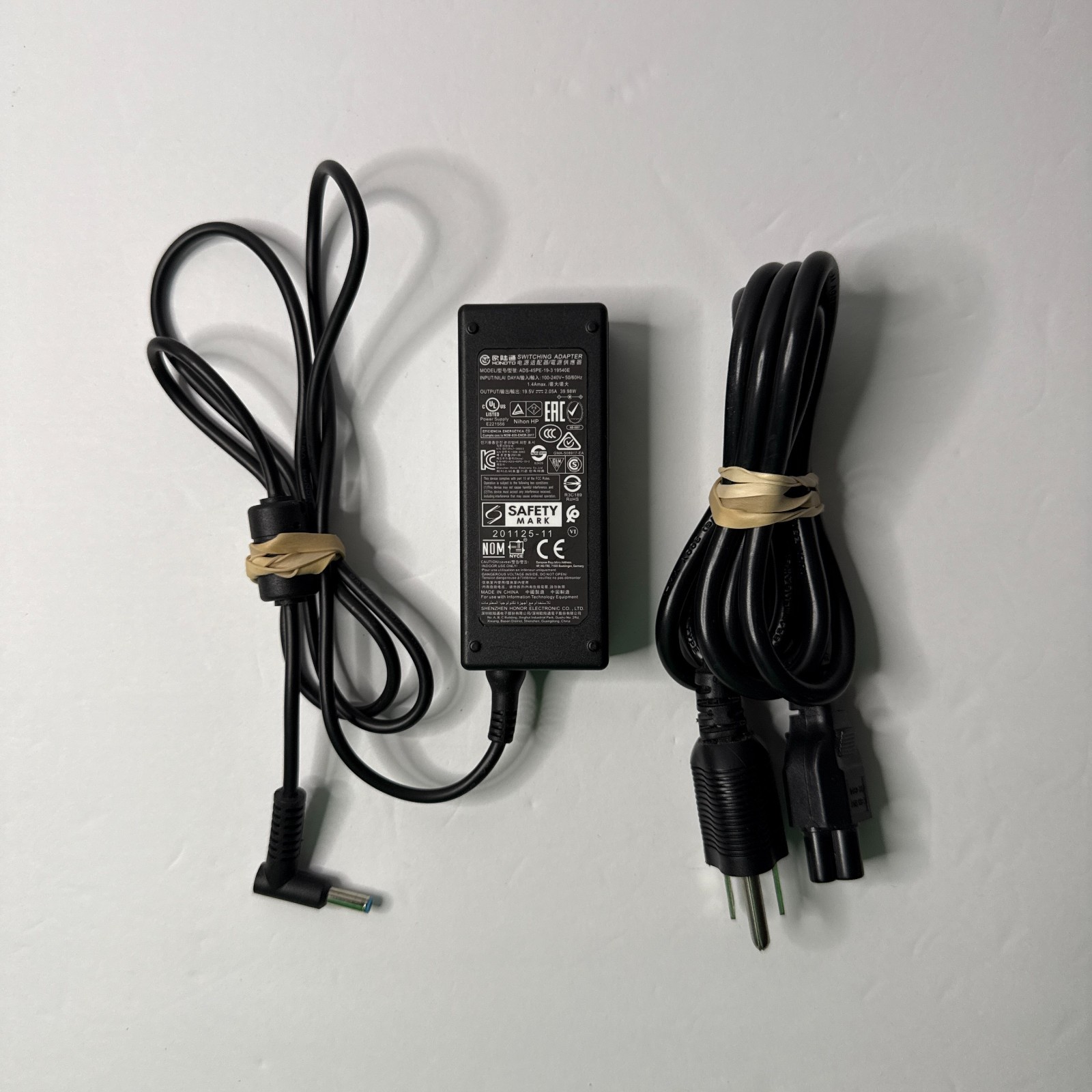 Genuine Hoioto ADS-45PE-19-3 19540E AC Adapter 19.5V 2.05A HP Monitor M27f
