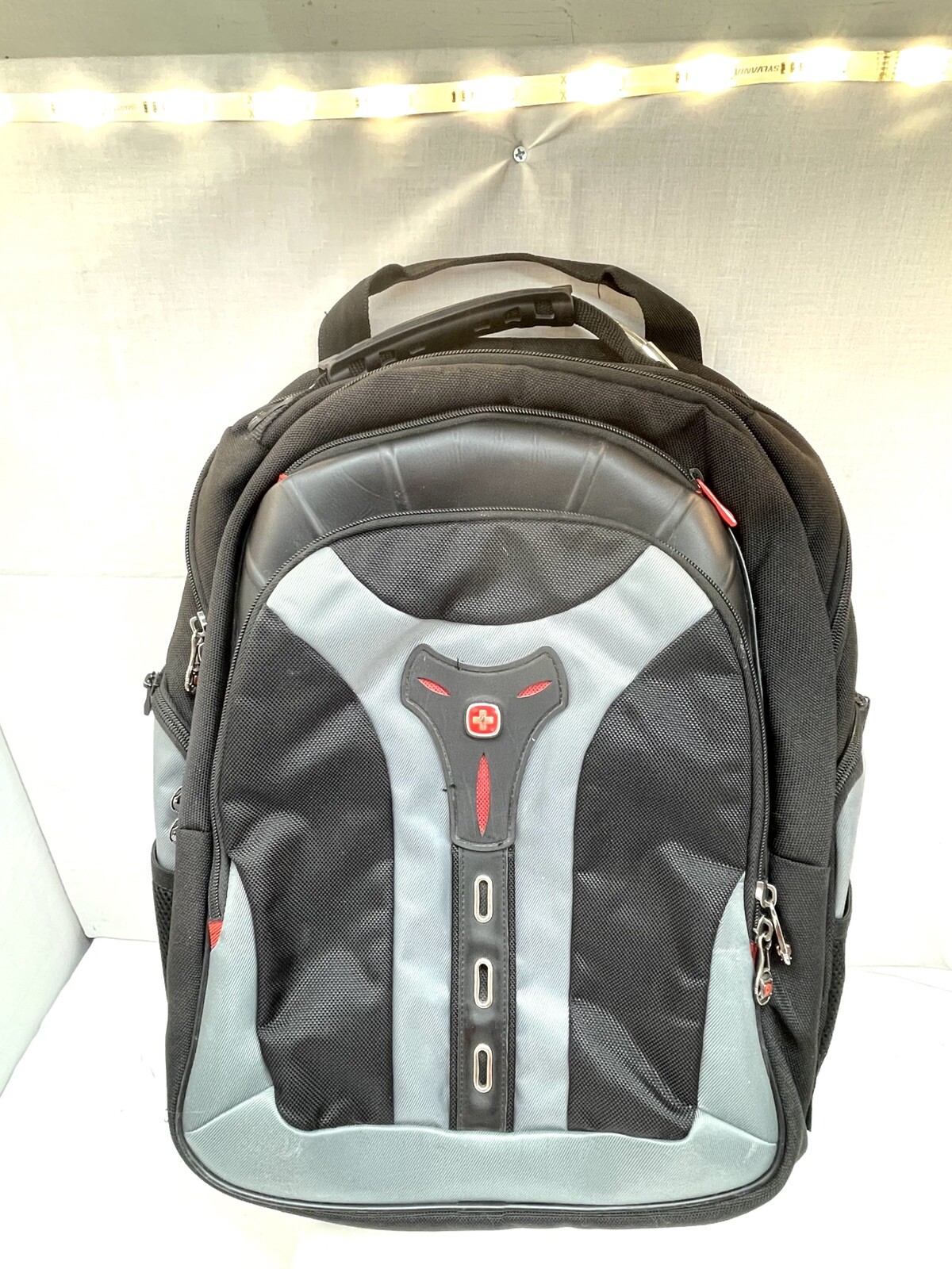 Wenger Swiss Gear Pegasus 17" Laptop Backpack Bag Black Travel 