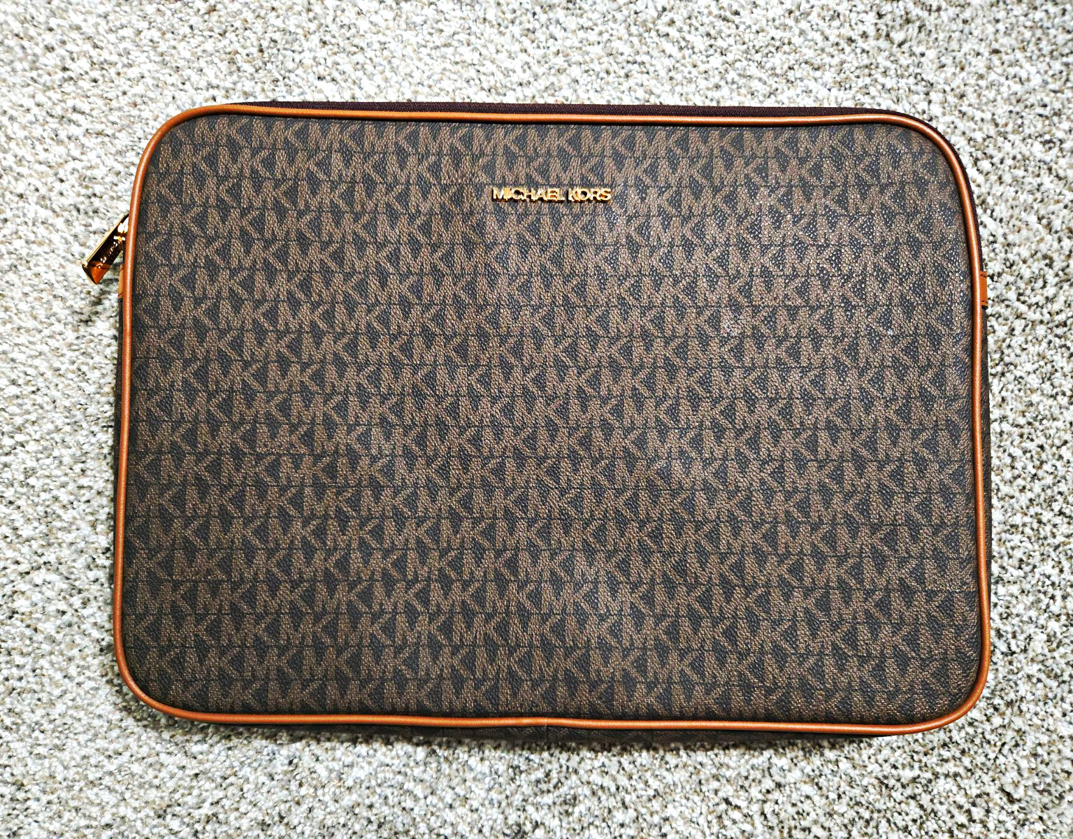Michael Kors Brown MK Logo Padded Zip Tablet Sleeve/Pouch Case 14x10x1"