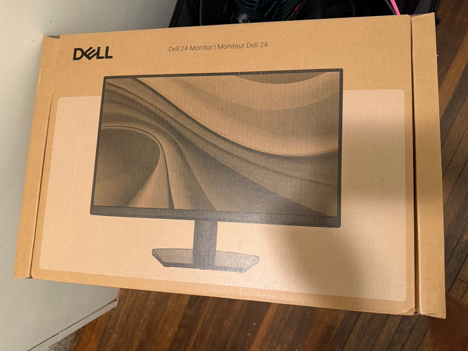 New Dell 24" FHD 16:9 Monitor Dell 24 Model VESA Mountable Flat Widescreen Black
