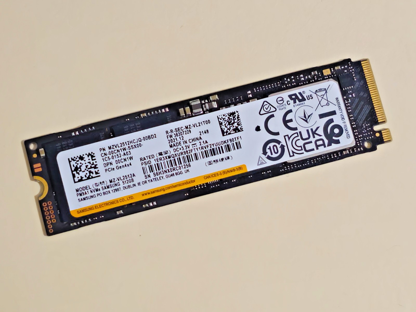 Samsung PM9A1 ( 512GB ) SSD NVME 84% HEALTH