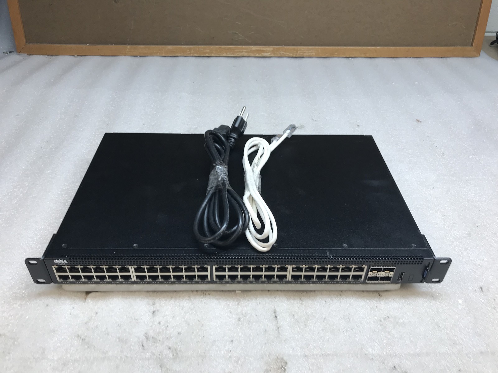 Dell X1052 E12W Gigabit 48-Ports Network Switch W/ Rack Ears