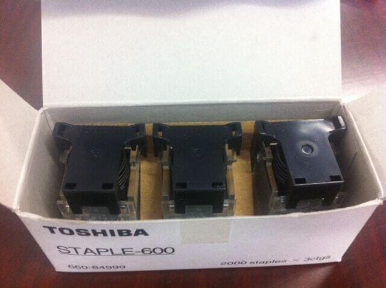 Genuine NEW Toshiba Staples *600* (three cartridges per box) -Same Day Shipping