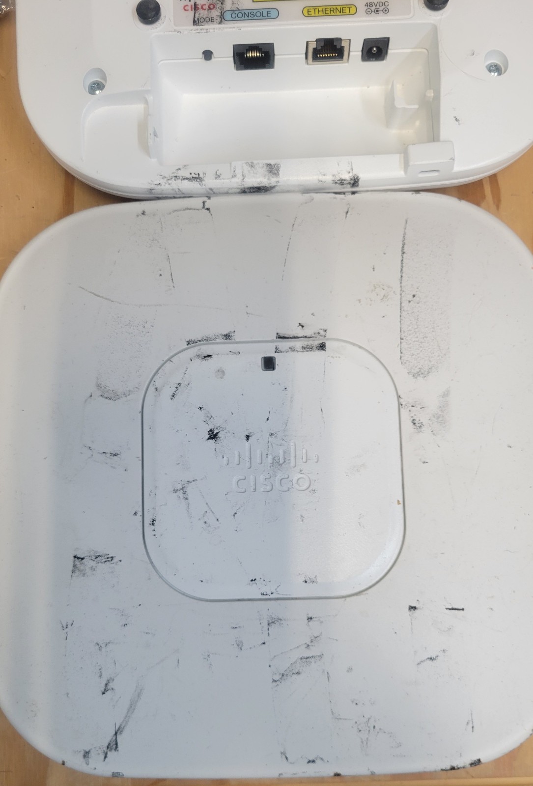 Cisco AIR-CAP3502I-A-K9 Aironet 3502I Dual Band Wireless Access Point Used