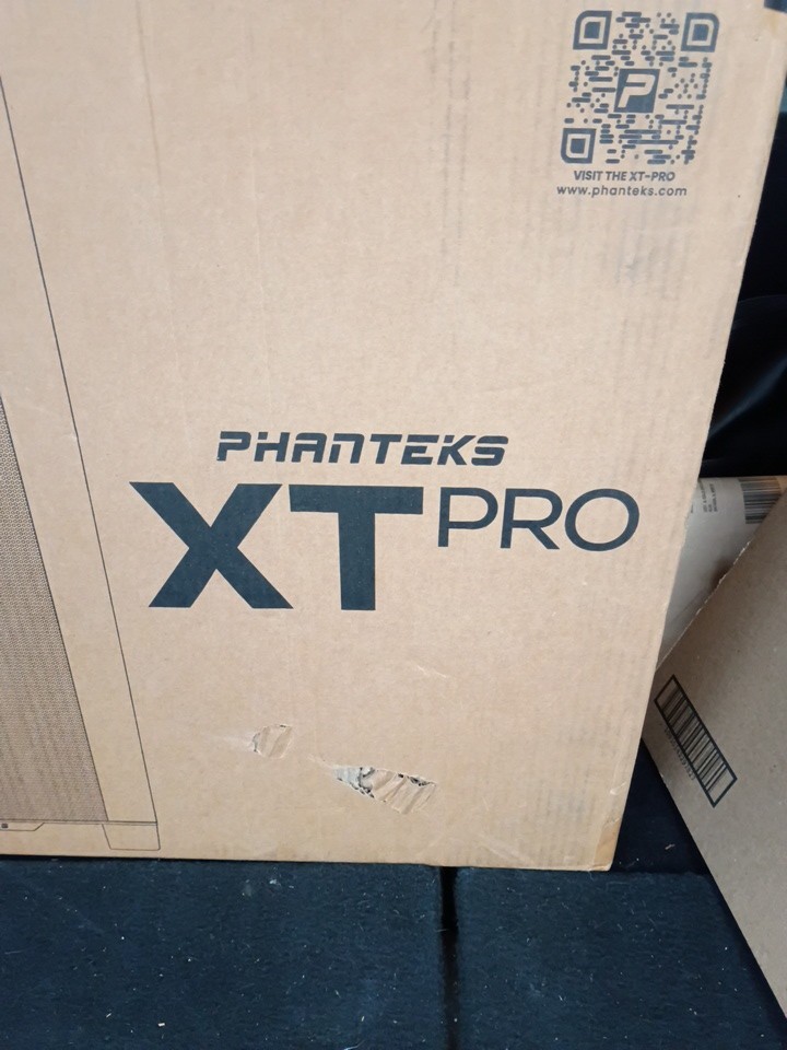 Phanteks XT Pro Ultra Mid-Tower Gaming Case, White
