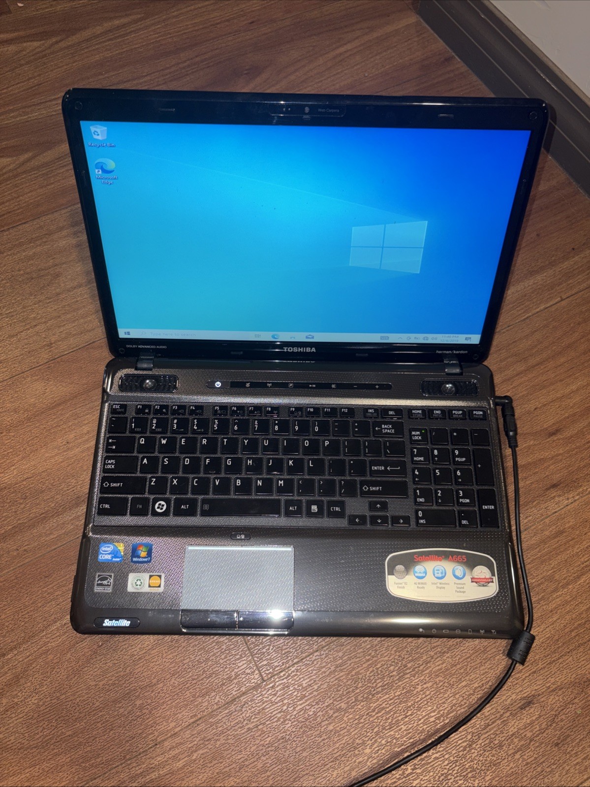 Toshiba Satellite A665-S6086 Laptop WORKS 2.4GHZ 4GB RAM, 500 GB, WIN 10H