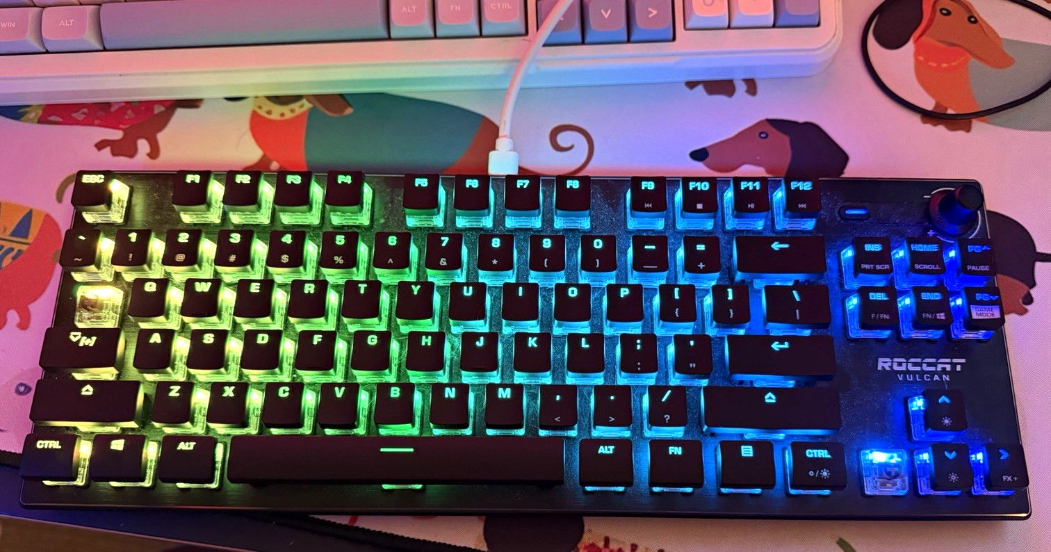 ROCCAT Vulcan TKL Wired USB Illuminated Gaming Keyboard QWERTY English Black