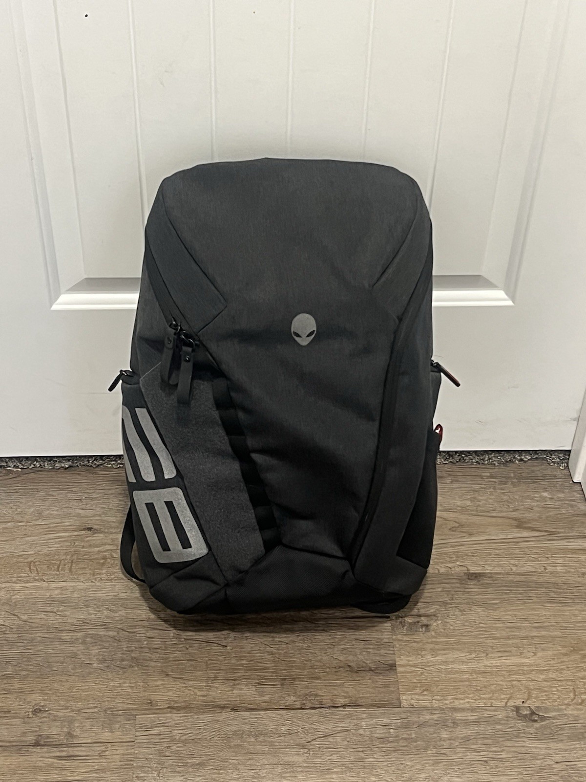 Mobile Edge Alienware M17 Pro Backpack (Heathered Gray, 23L) AWM17BPP NICE