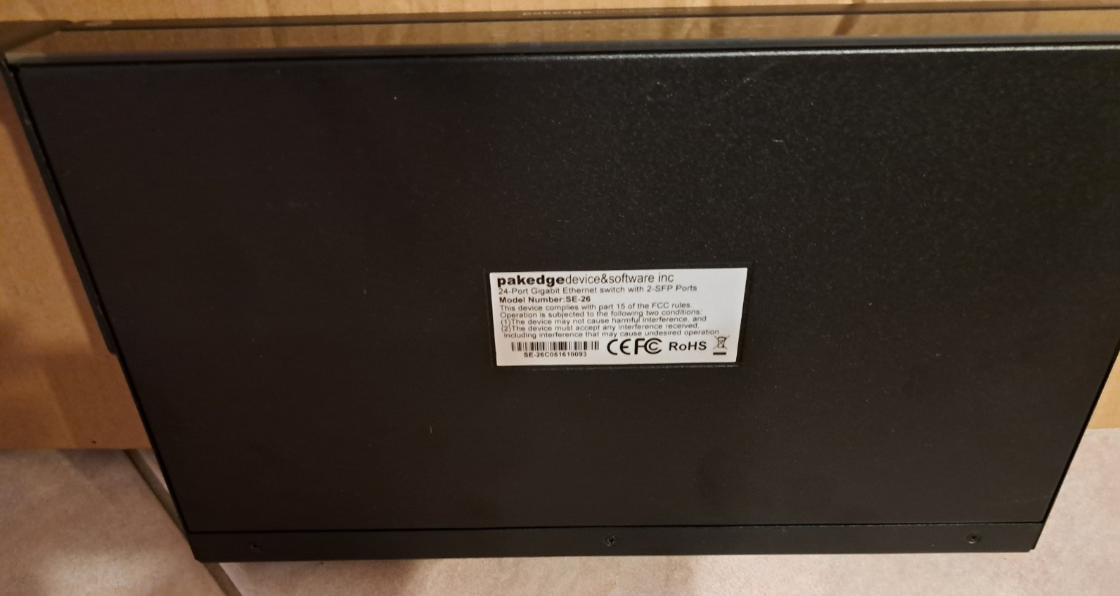 Pakedge SE-26 24-Port Unmanaged Enterprise Network Gigabit Switch