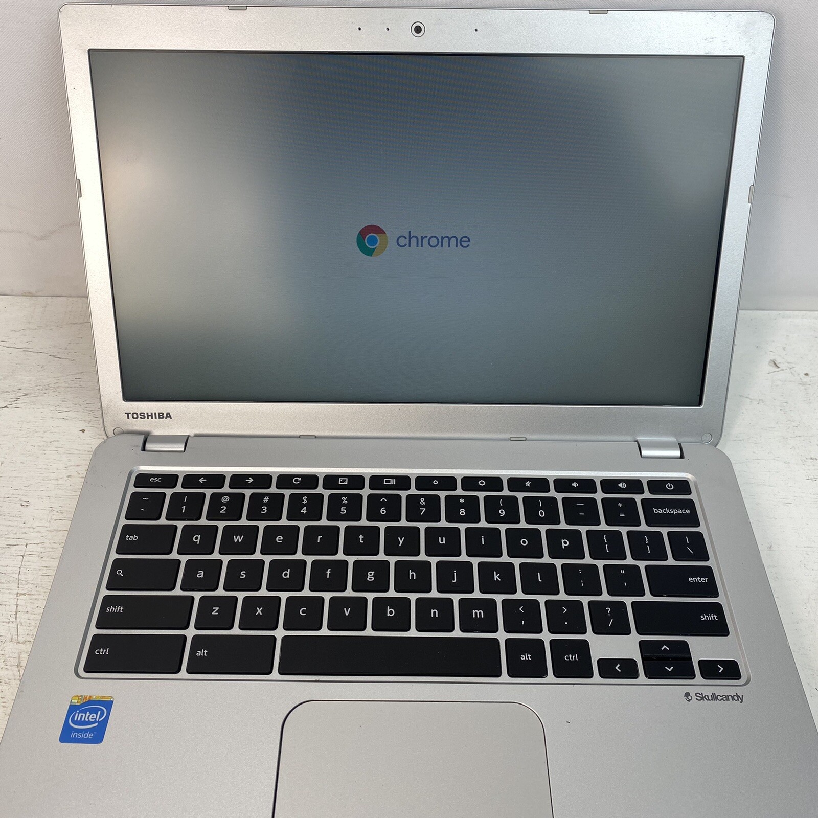 Toshiba CB30-B3122 13.3" Chromebook 2 Intel Celeron Dual Core 16GB SSD 4GB