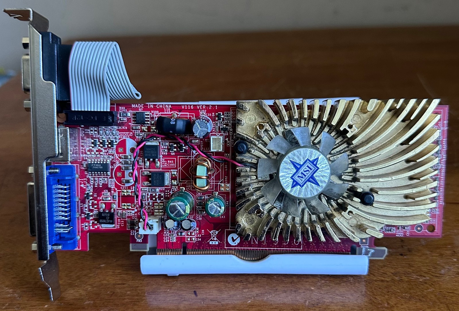 nVidia MSI GeForce 8400 Model V116 N8400GS-TD512 Computer Gaming Graphics Card