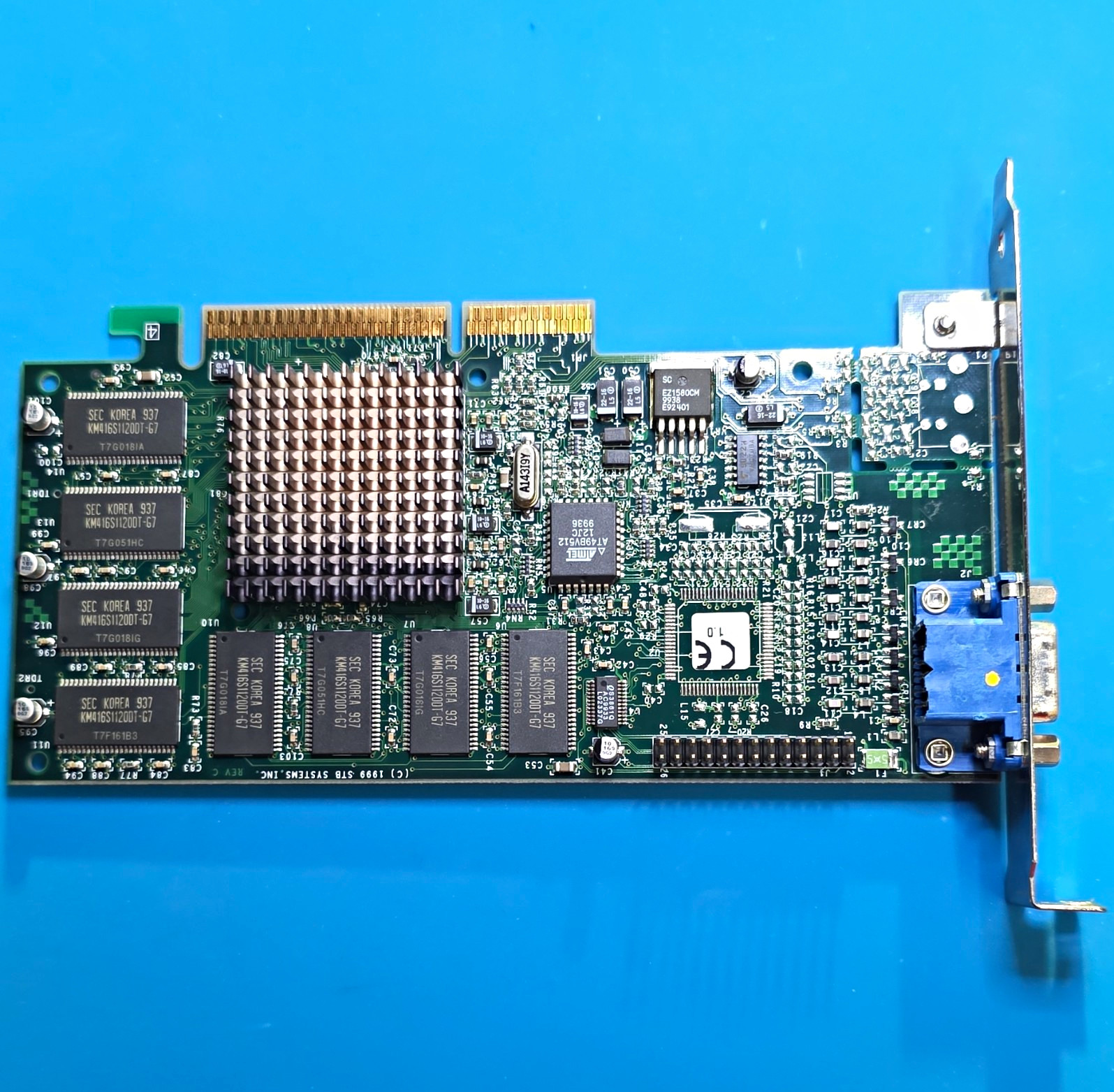 3DFX VooDoo 3 2000 16MB Reto Vintage Video card TESTED AGP