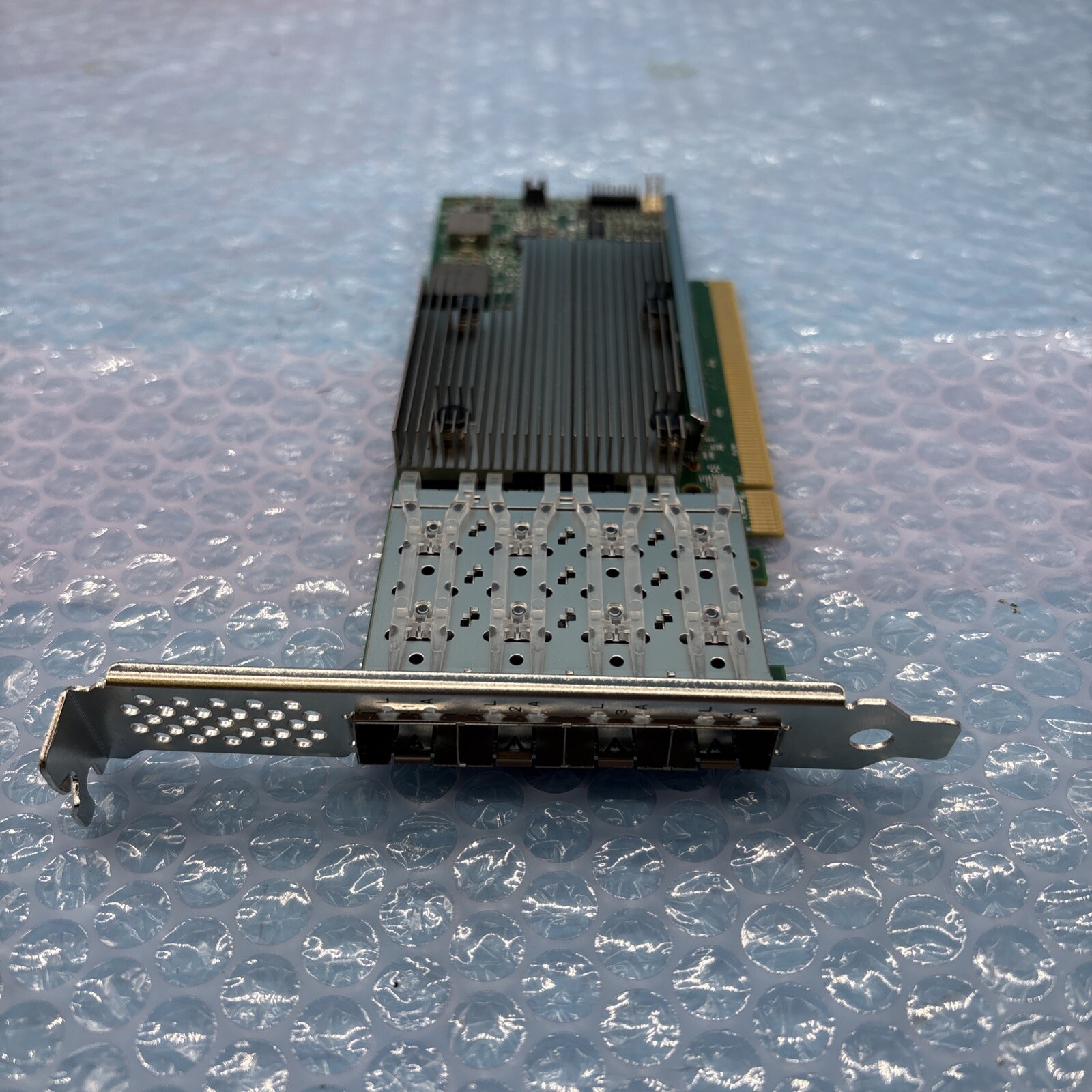 Lenovo Broadcom BCM957454-P425SG 4x25G 4-Port Network Interface Card 01PE770