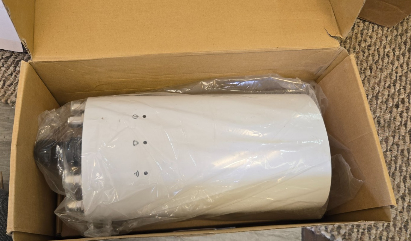 New Mimosa A5C Access Point MU-MIMO 4x4 Gigabit AP IP67 5.15 - 6.2 GHz 500+ Mbps