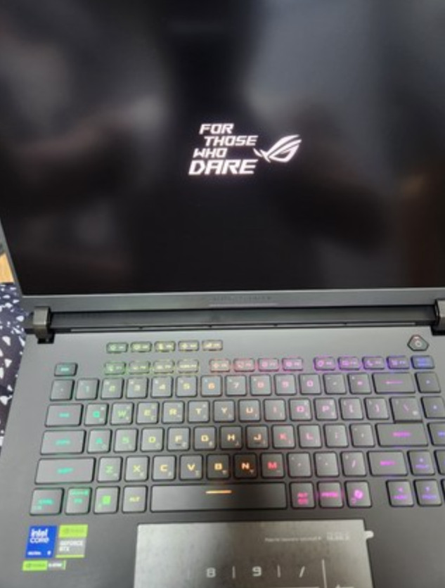 ASUS ROG Strix Scar 16 G635LR-RW130W / Win11 16" RTX5070Ti Ultra9 32GB/1TB