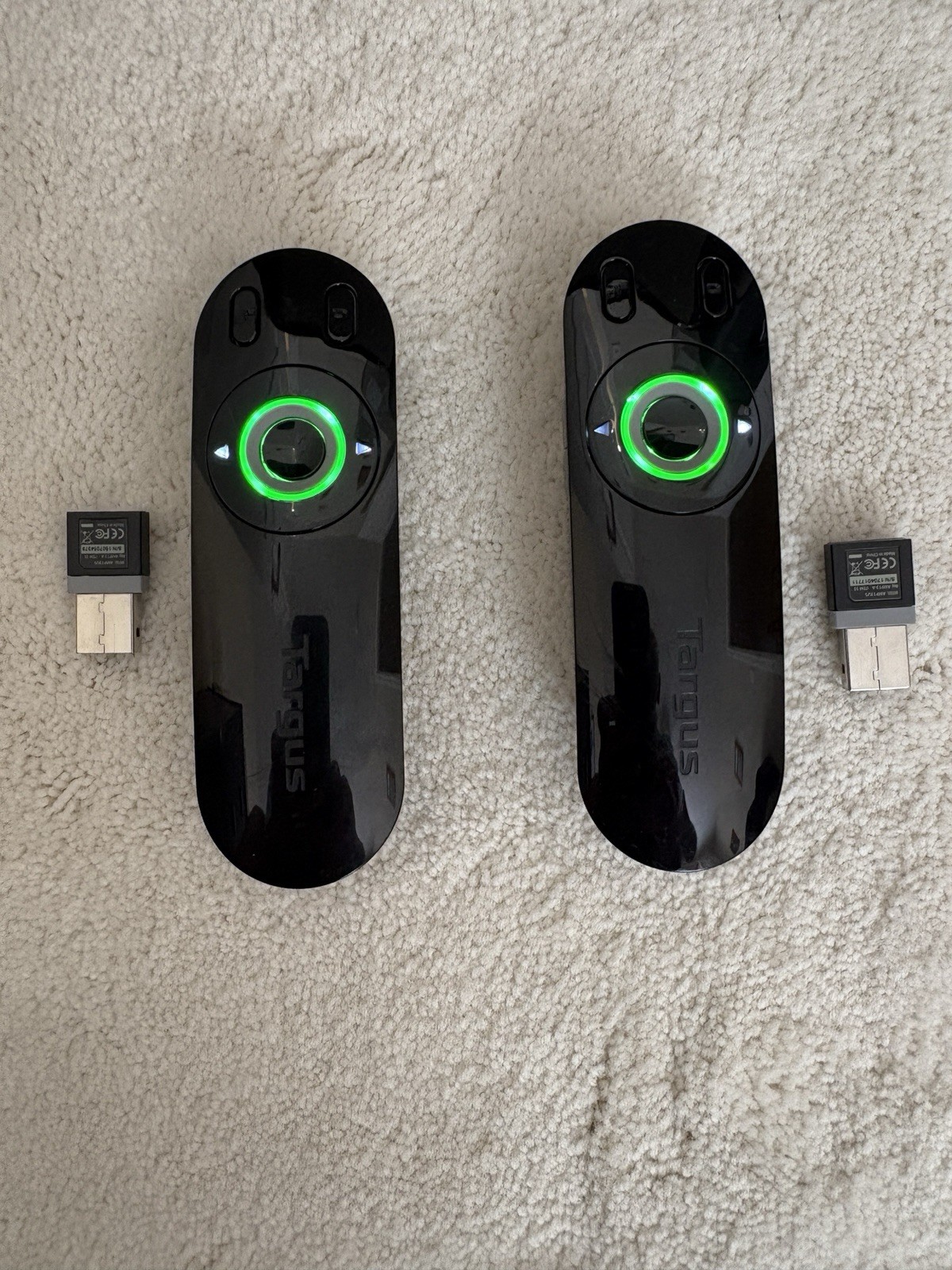 TWO Targus AMP13US Wireless USB Laser Presentation Remote Pointer. Pre-owned