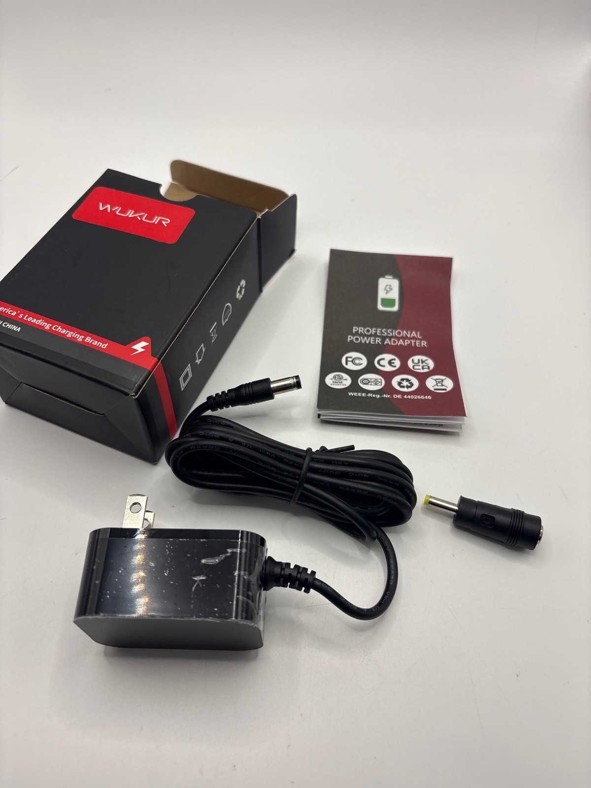VAVAR CT-1250 AC/DC Power Adapter 5V 2A Charger with US Plug