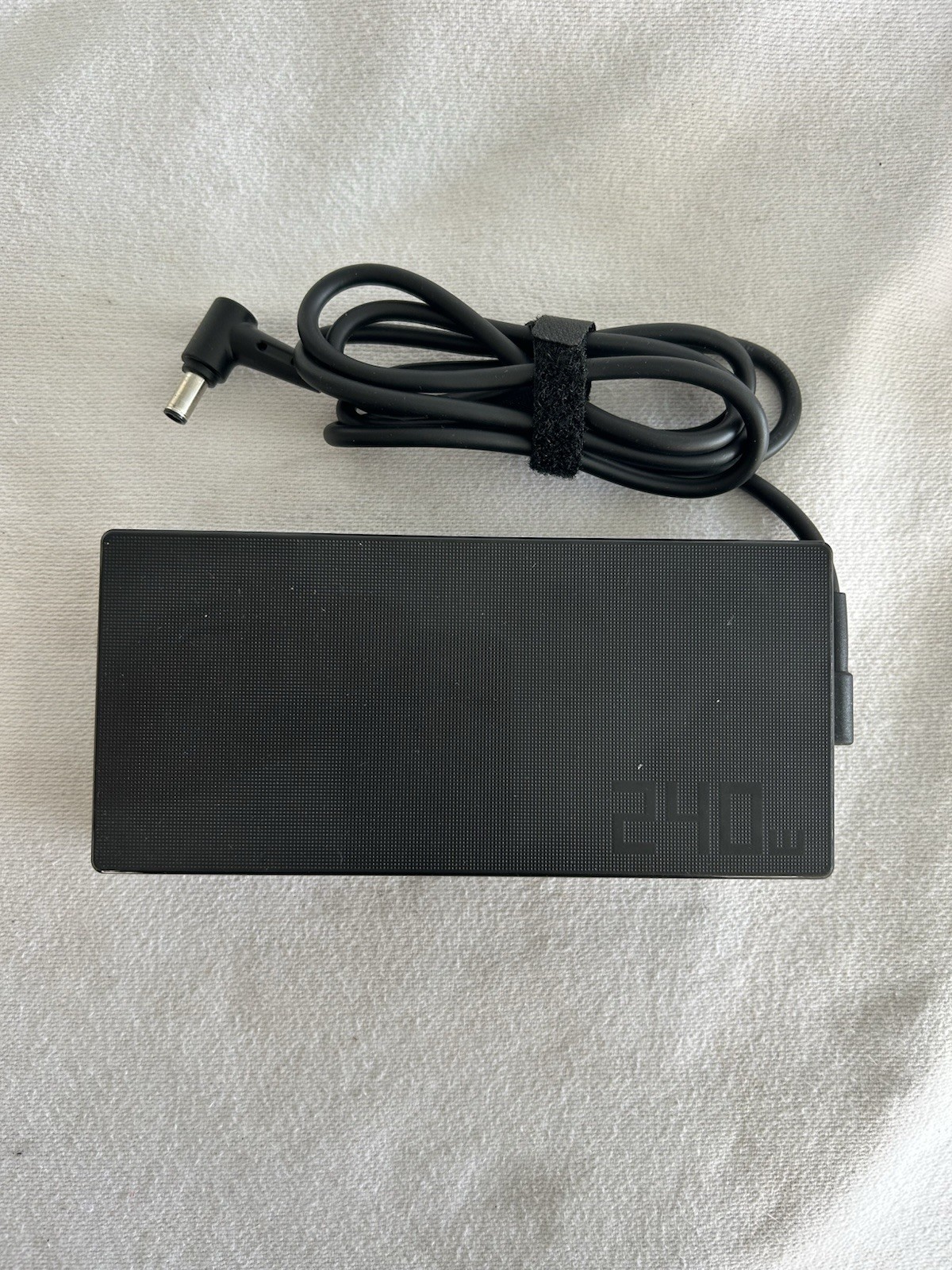 240W Laptop Charger 20V 12A AC Adapter LVYATUO Power Supply 4.5mm Tip