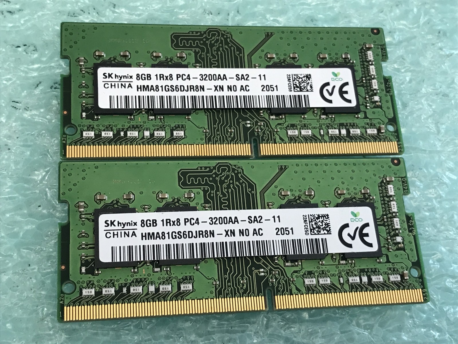 SK hynix 16GB(2 x 8GB) HMA81GS6DJR8N-XN PC4-3200AA DDR4 SO-DIMM RAM - R1107A
