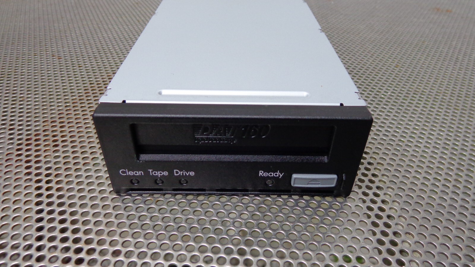 HP StorageWorks EB635A#000 DAT160 160GB Internal Tape Drive BRSLA-05U2-DC