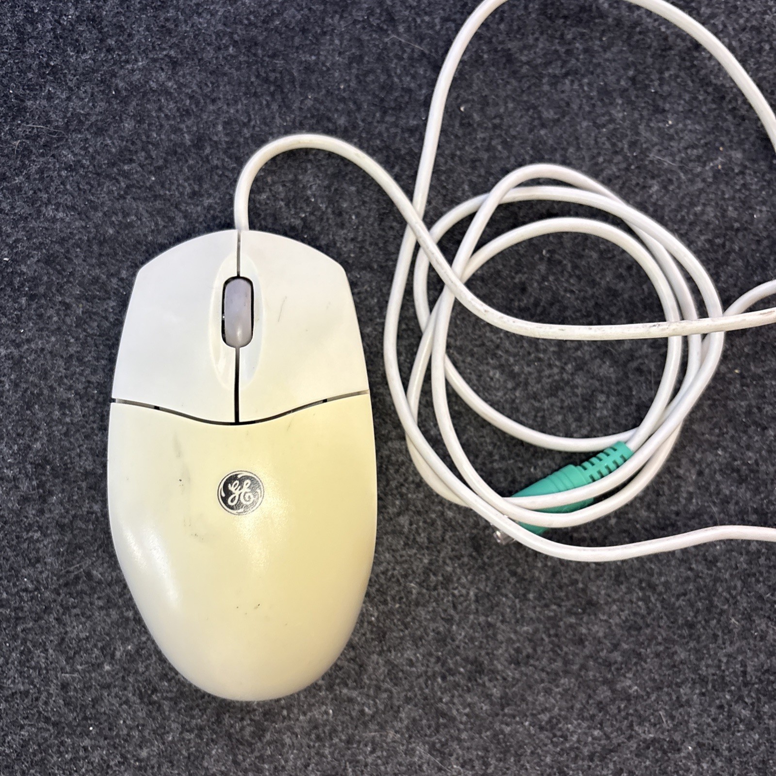 GE 97859 Rev.S2 Wired PS/2 Mechanical Scroll Mouse 3-Button Beige
