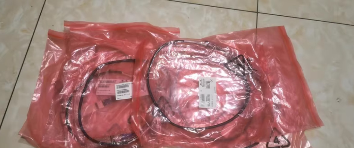 1pcs New Mellanox MC2206130-001 40GB QSFP+ Passive Copper Cable 1M 3.3ft.