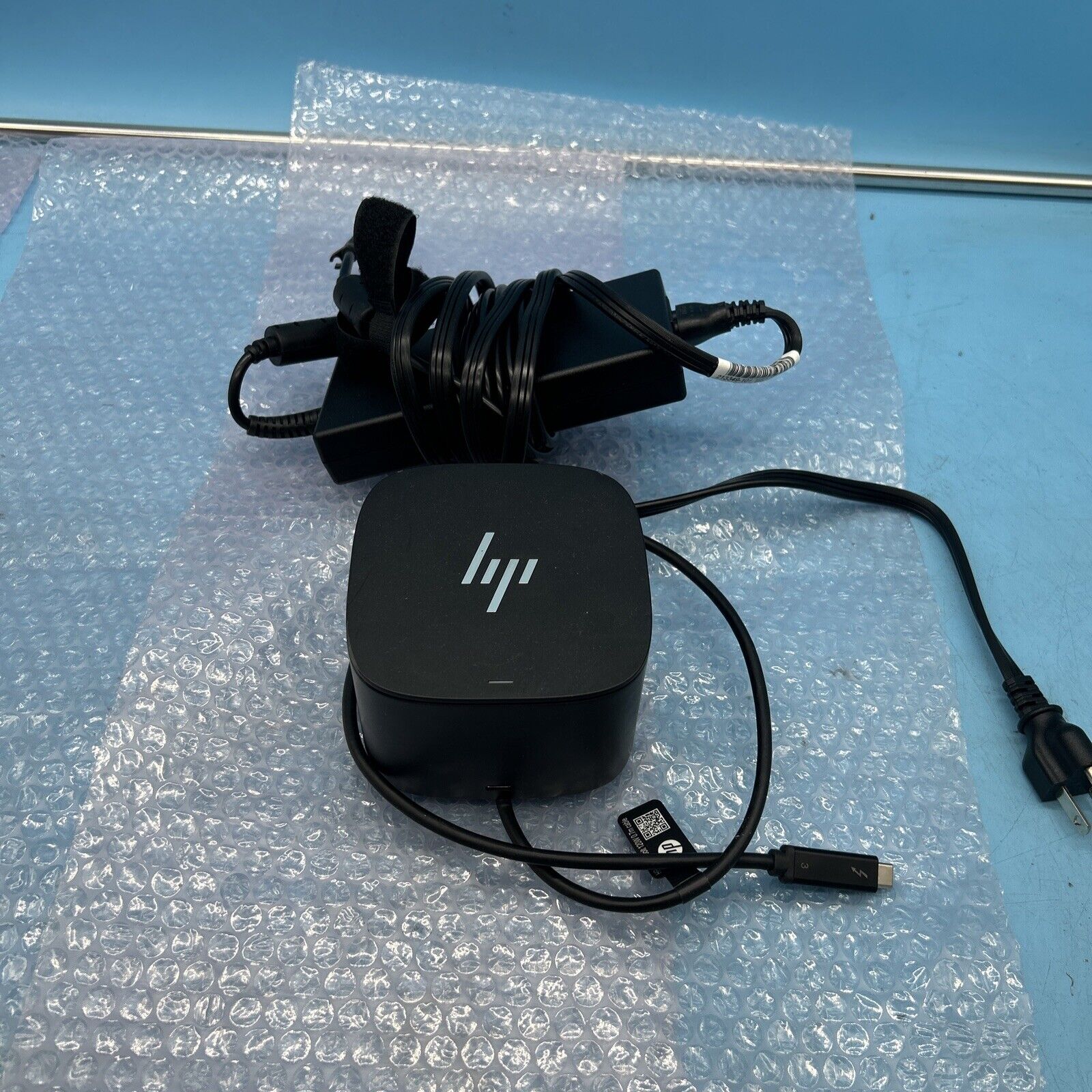 HP G2 Dock Thunderbolt 120W Docking Station Port Replicator USB-C w/Charger