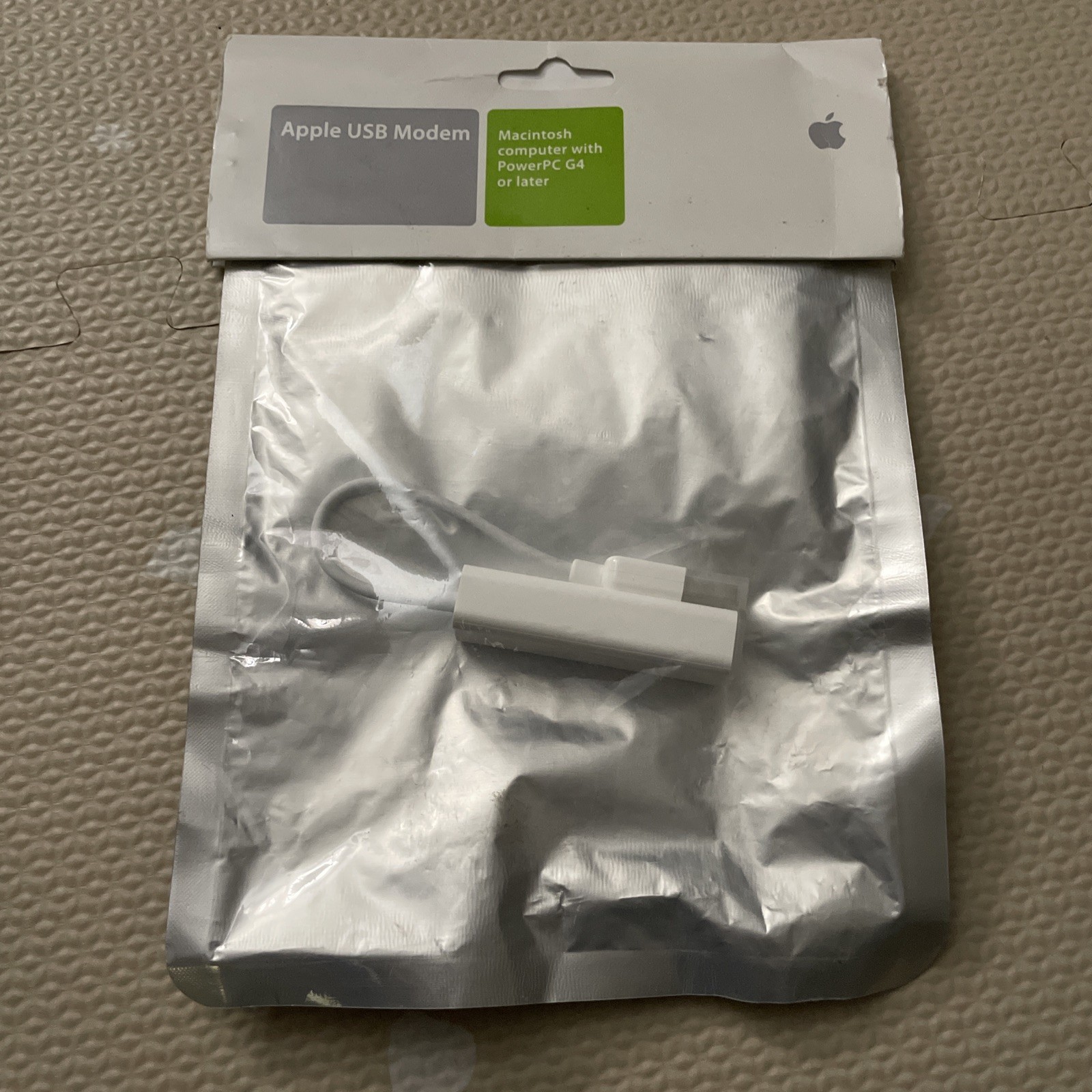 Apple USB Modem MA034Z/A NEW