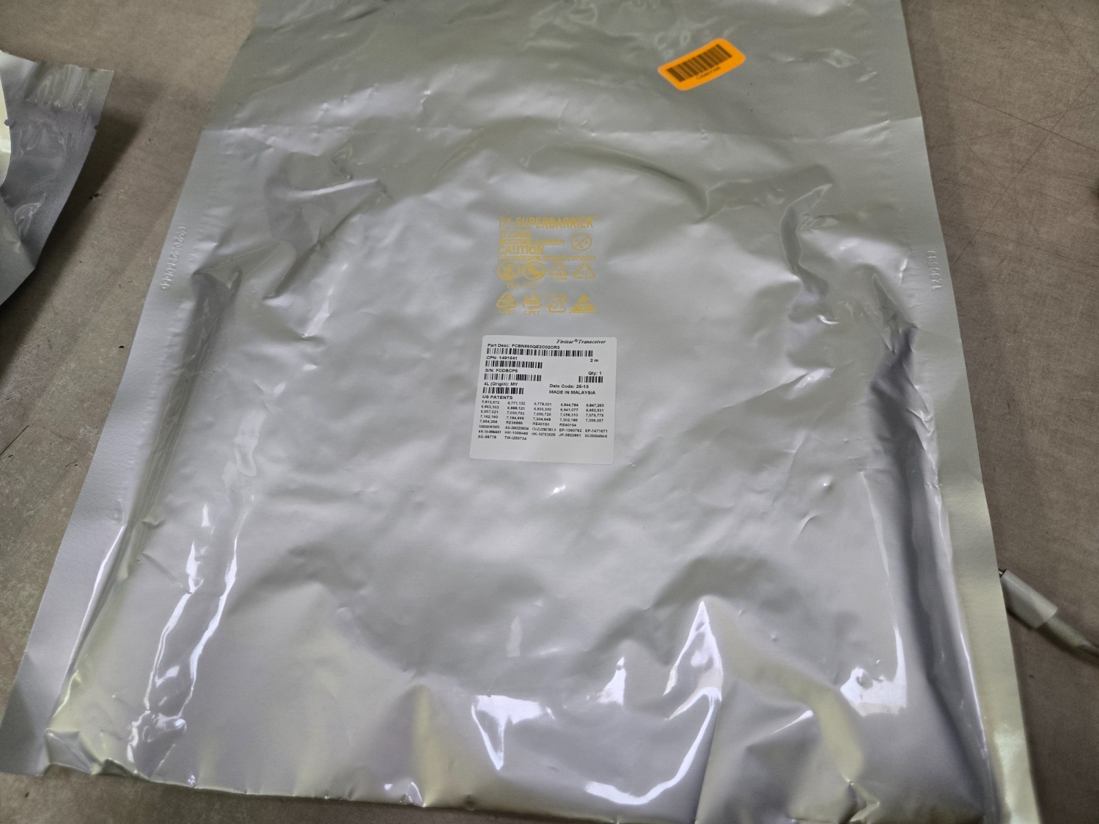 400G FINISAR FCBN850QE2C02OR3 Transceivers 2m 8X50 GBPS Ethernet SEALED