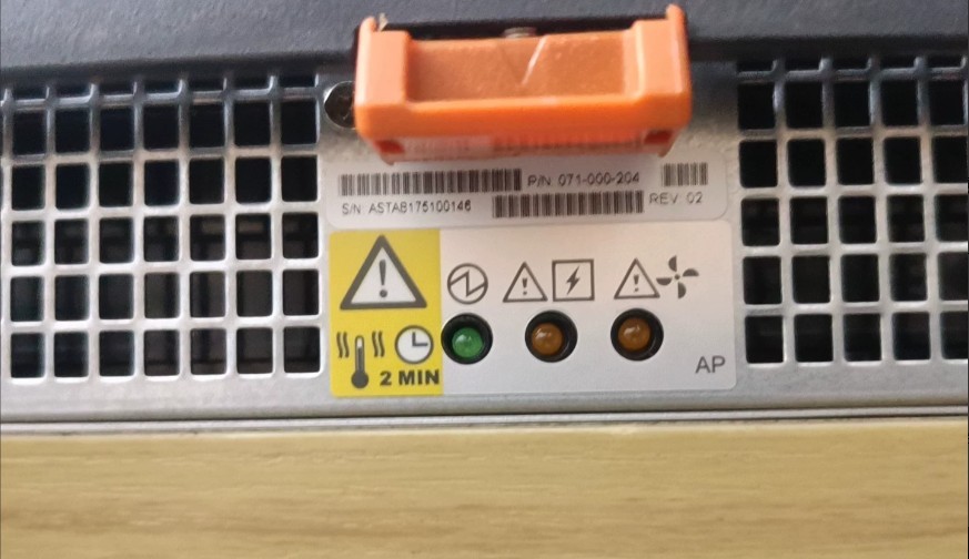 EMC VNX3200 575W AC power supply 071-000-204