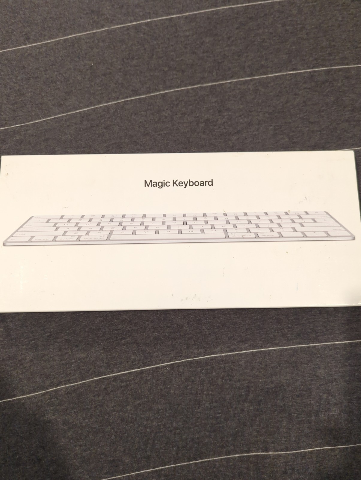Apple Magic Keyboard - White (MLA22LL/A)  A1644 Open Box