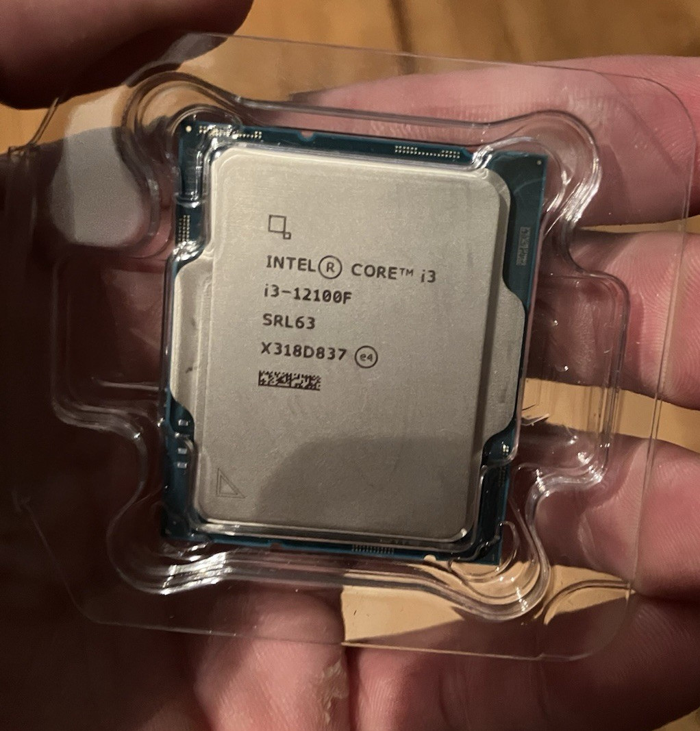 Intel Core i3-12100F 4-Core 3.30GHz LGA1700 Desktop CPU SRL63